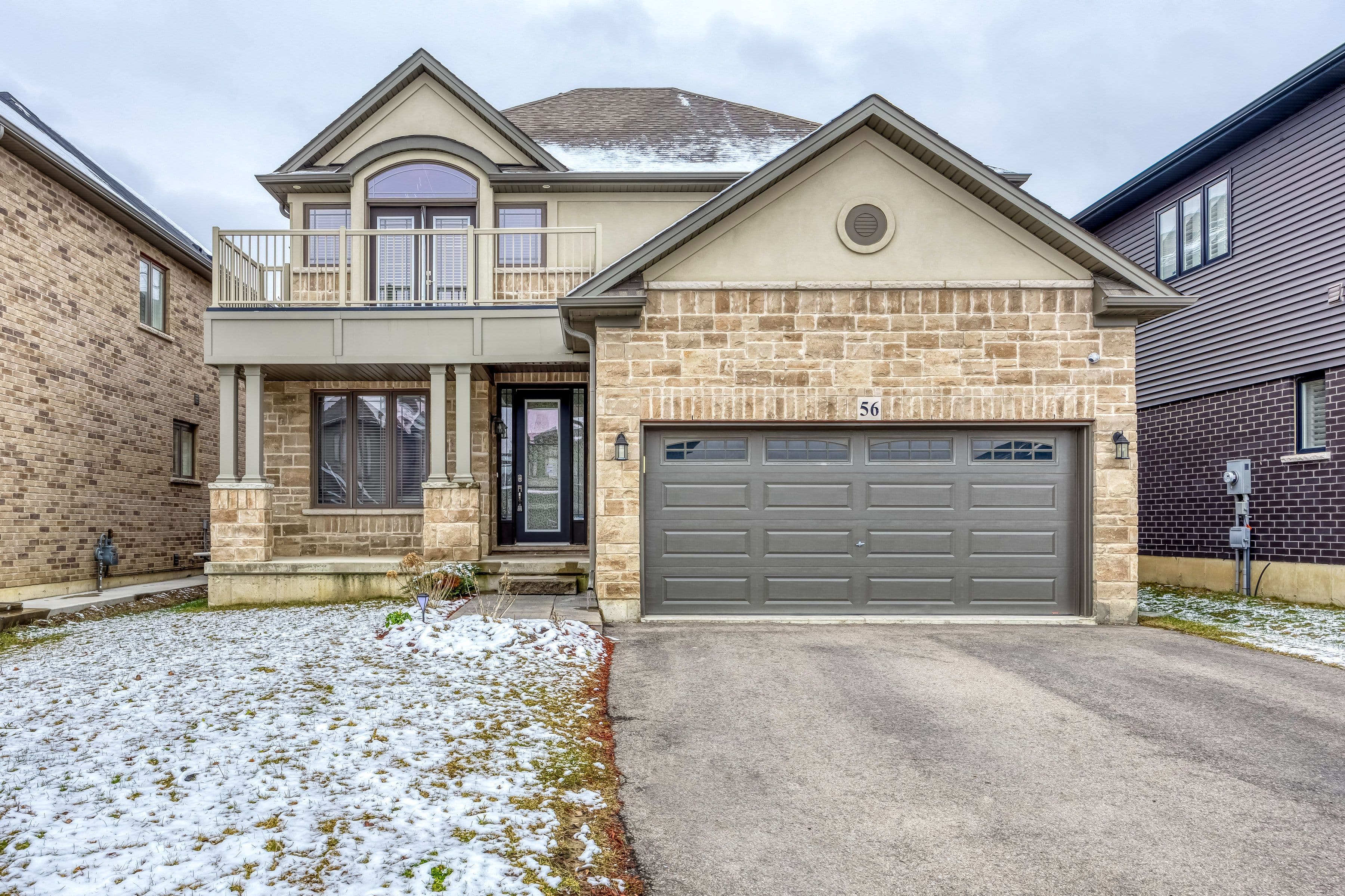 56 Lexington Avenue, Hamilton, ON L8J 0L5