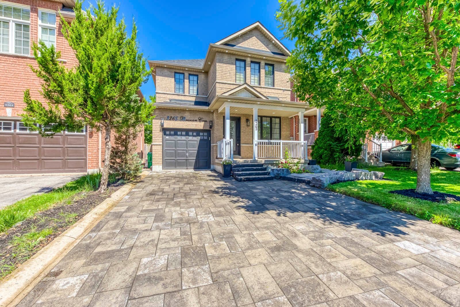 3265 Bruzan Crescent, Mississauga, ON L5N 8E7