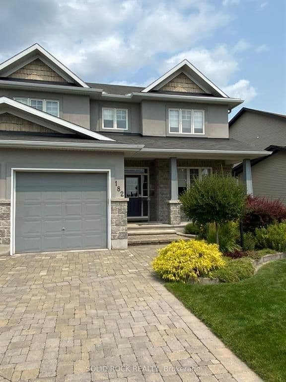 182 Arthur Street, Arnprior, ON K7S 1A4