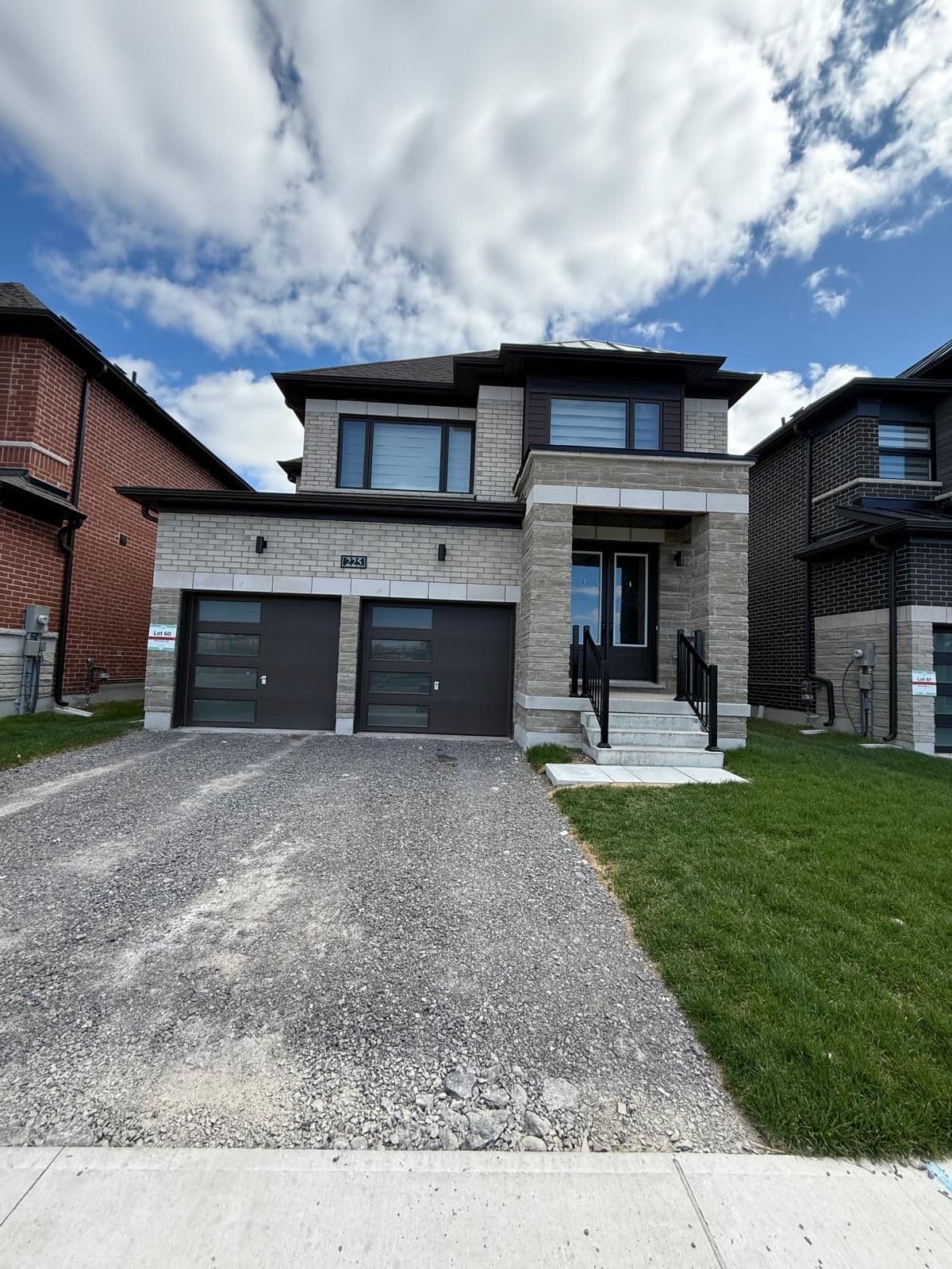 225 Flavelle Way, Peterborough, ON K9K 0J1