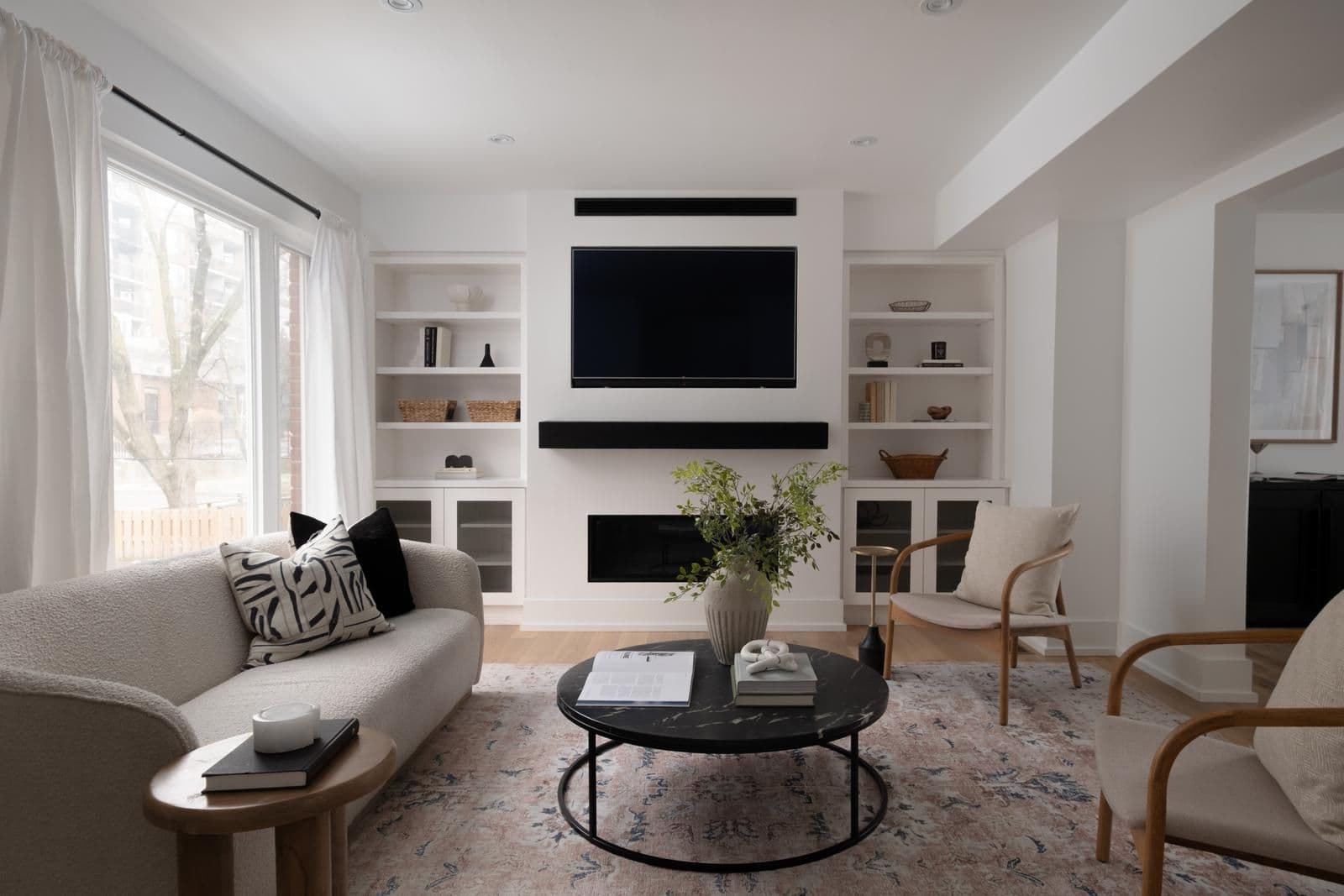 276 Gowan Avenue, Toronto E03, ON M4J 2K6