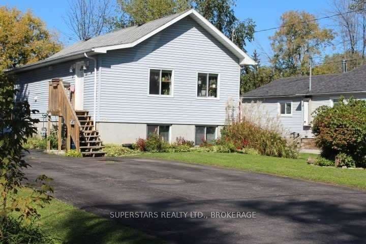 276 Parkwood Avenue, Georgina, ON L4P 2X3