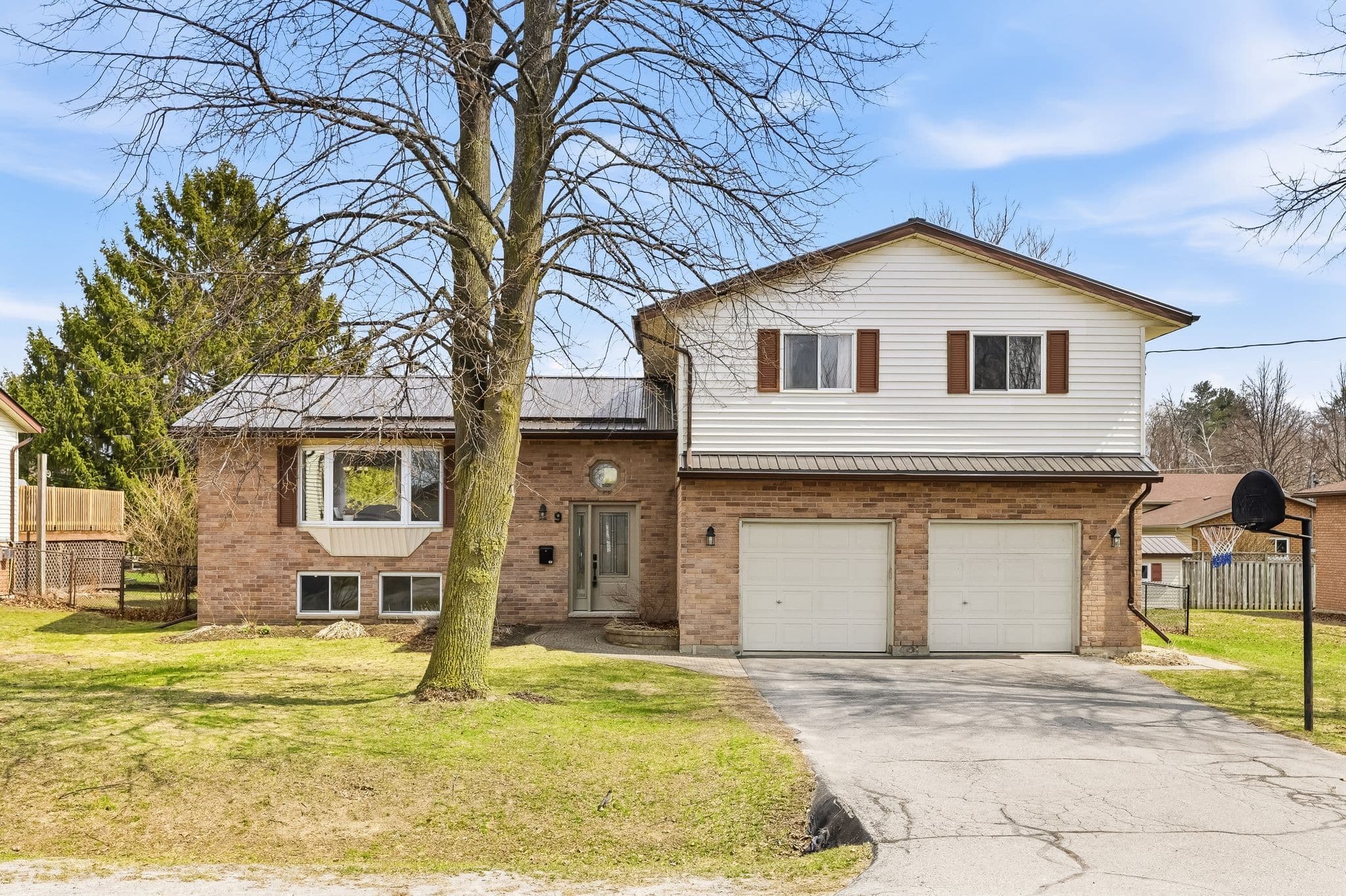 9 Huron Drive, Brighton, ON K0K 1H0
