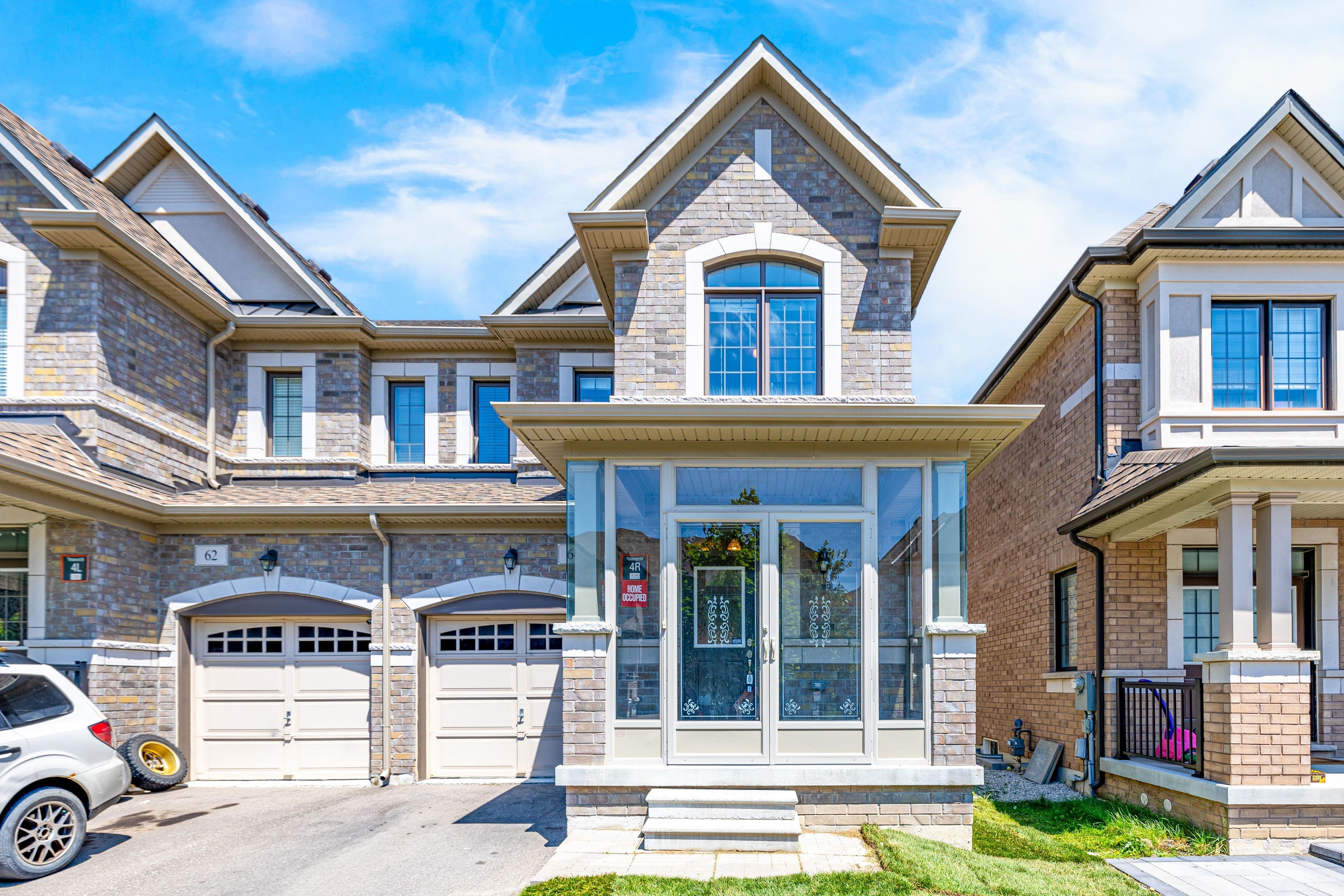64 Collier Crescent, Markham, ON L6E 0T2