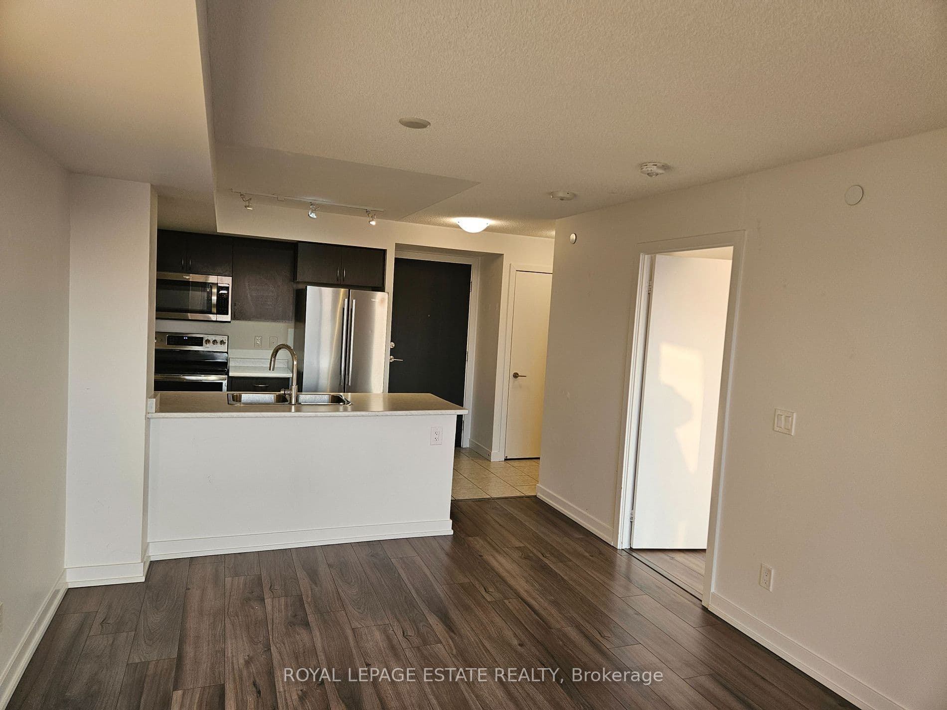 8 Trent Avenue 722, Toronto E02, ON M4C 0A6