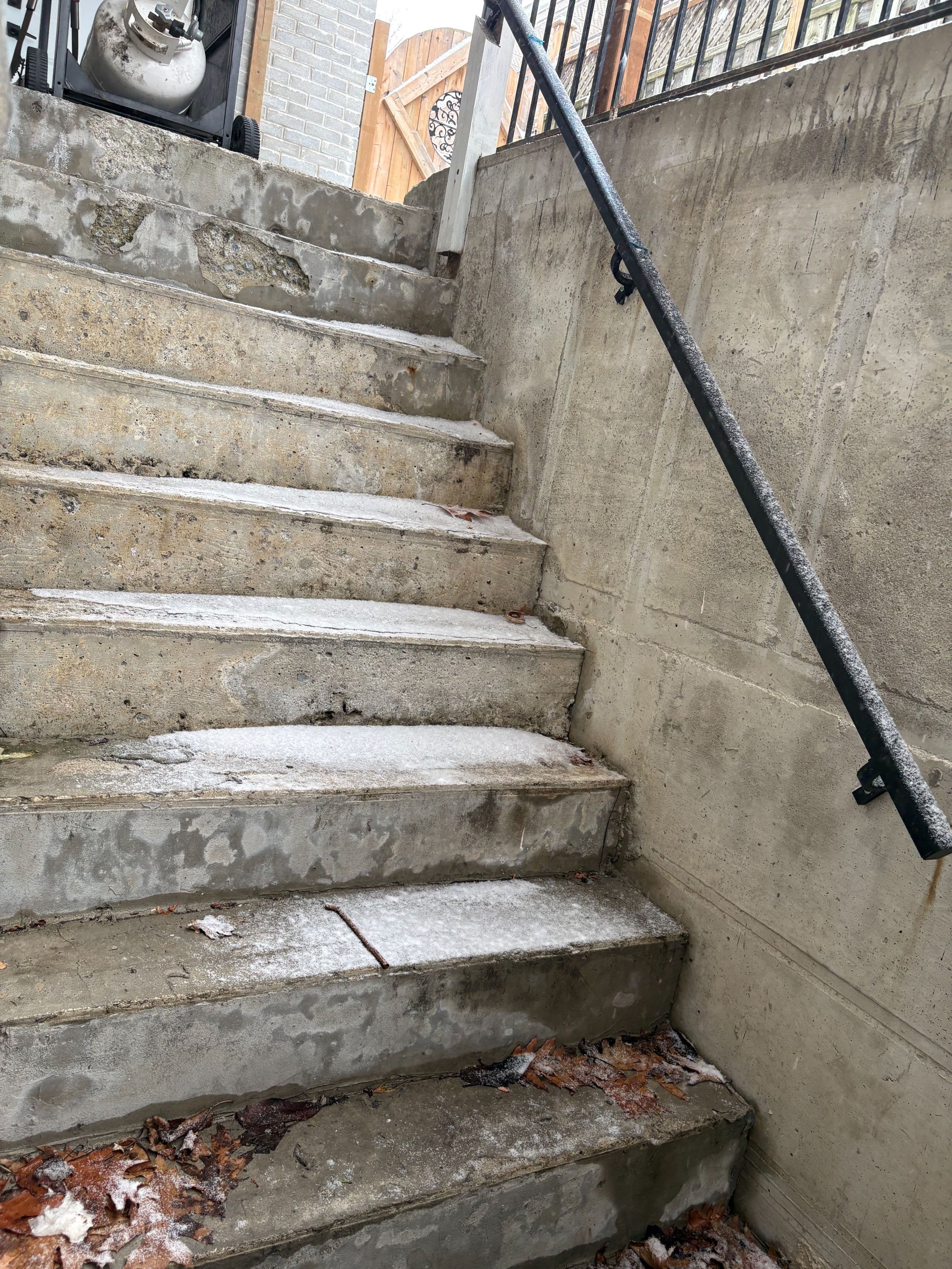 31 Irwin Drive N B, Whitby, ON L1N 9B8