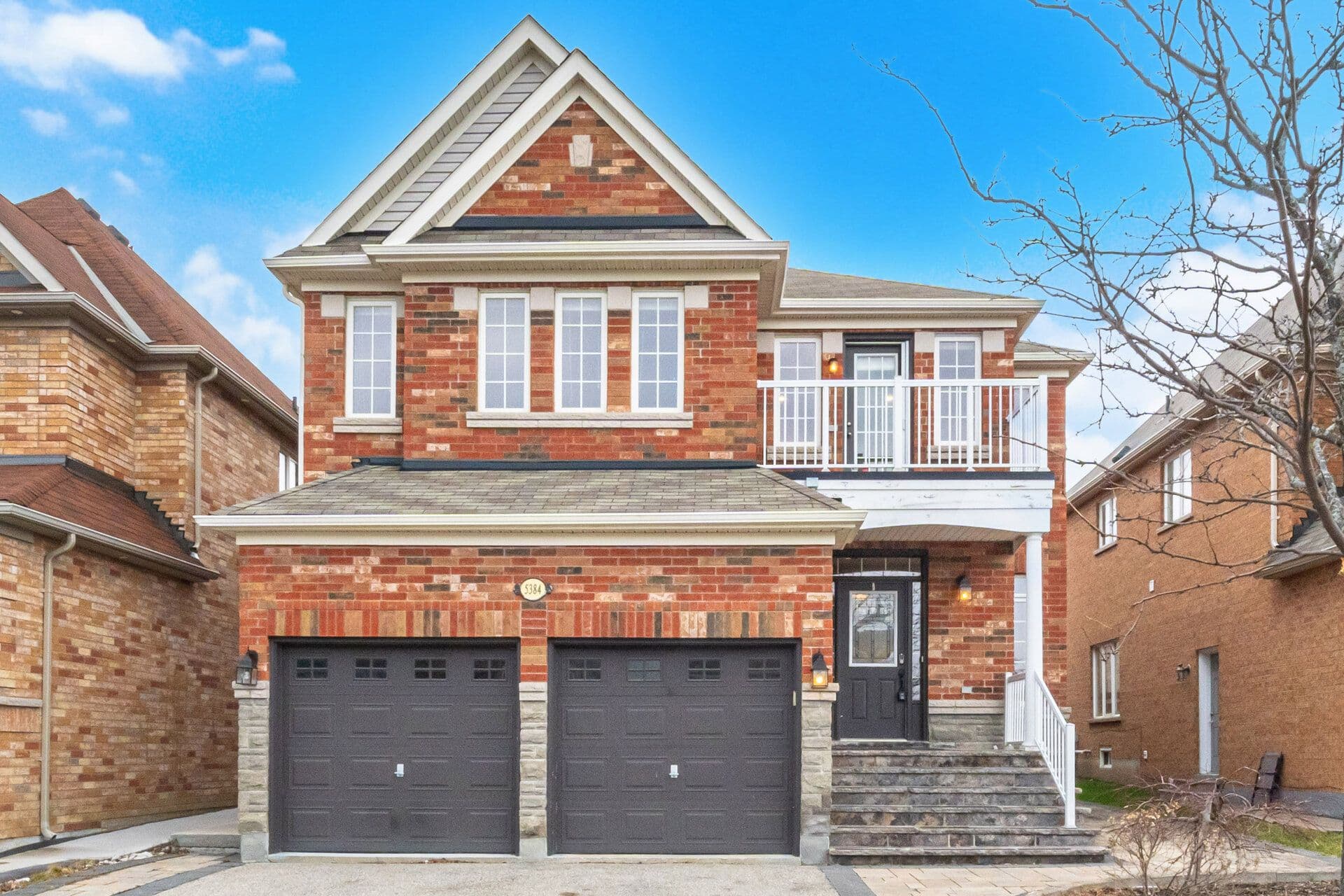 5384 Valhalla Crescent, Mississauga, ON L5M 0K4