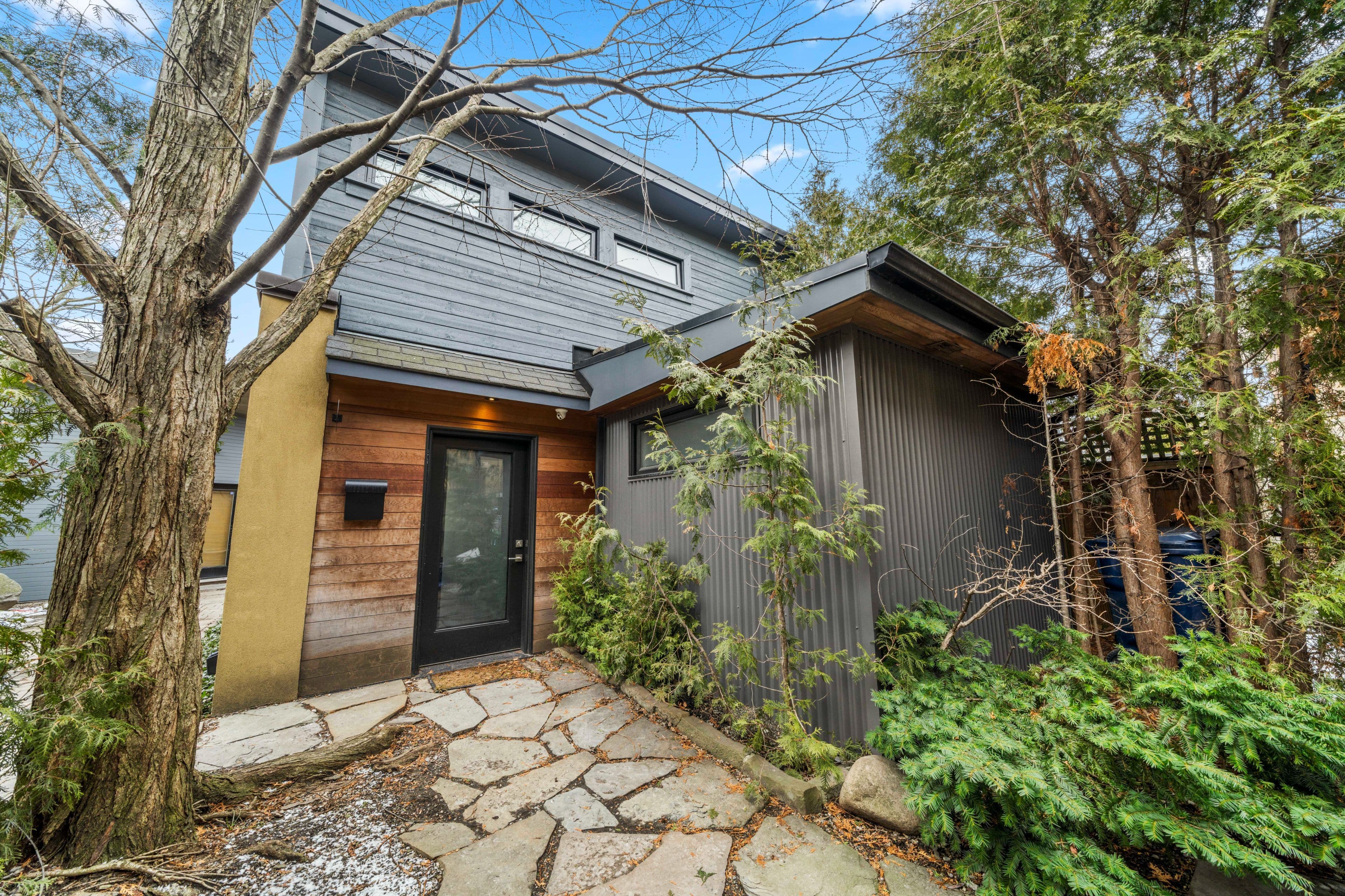 162 Rusholme Road Coach House, Toronto C01, ON M6H 2Y7