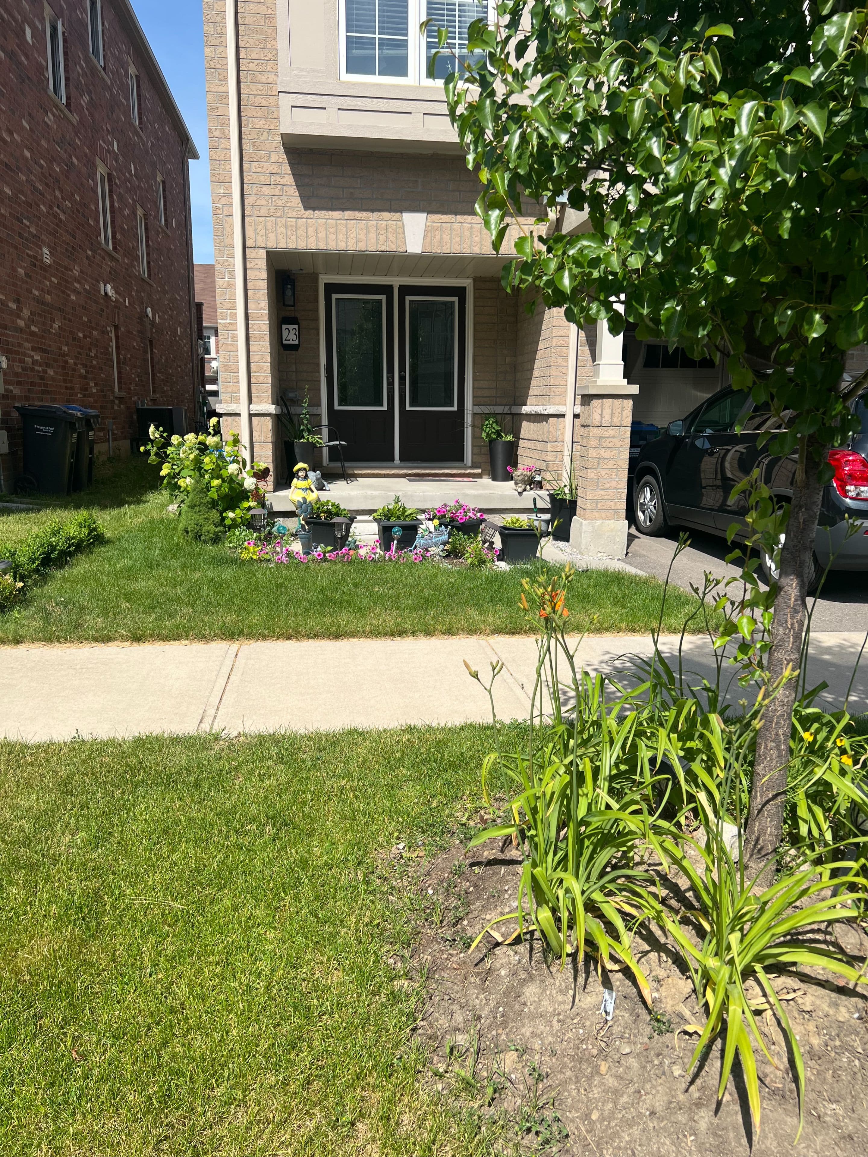 23 Francesco Street, Brampton, ON L7A 4N6