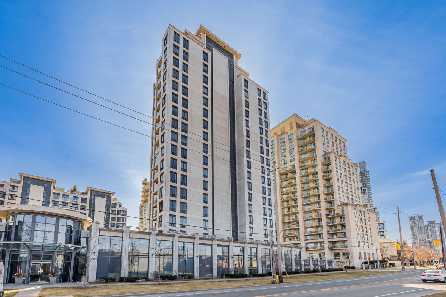 2087 Lake Shore Boulevard W 1503, Toronto W06, ON M8V 4G3