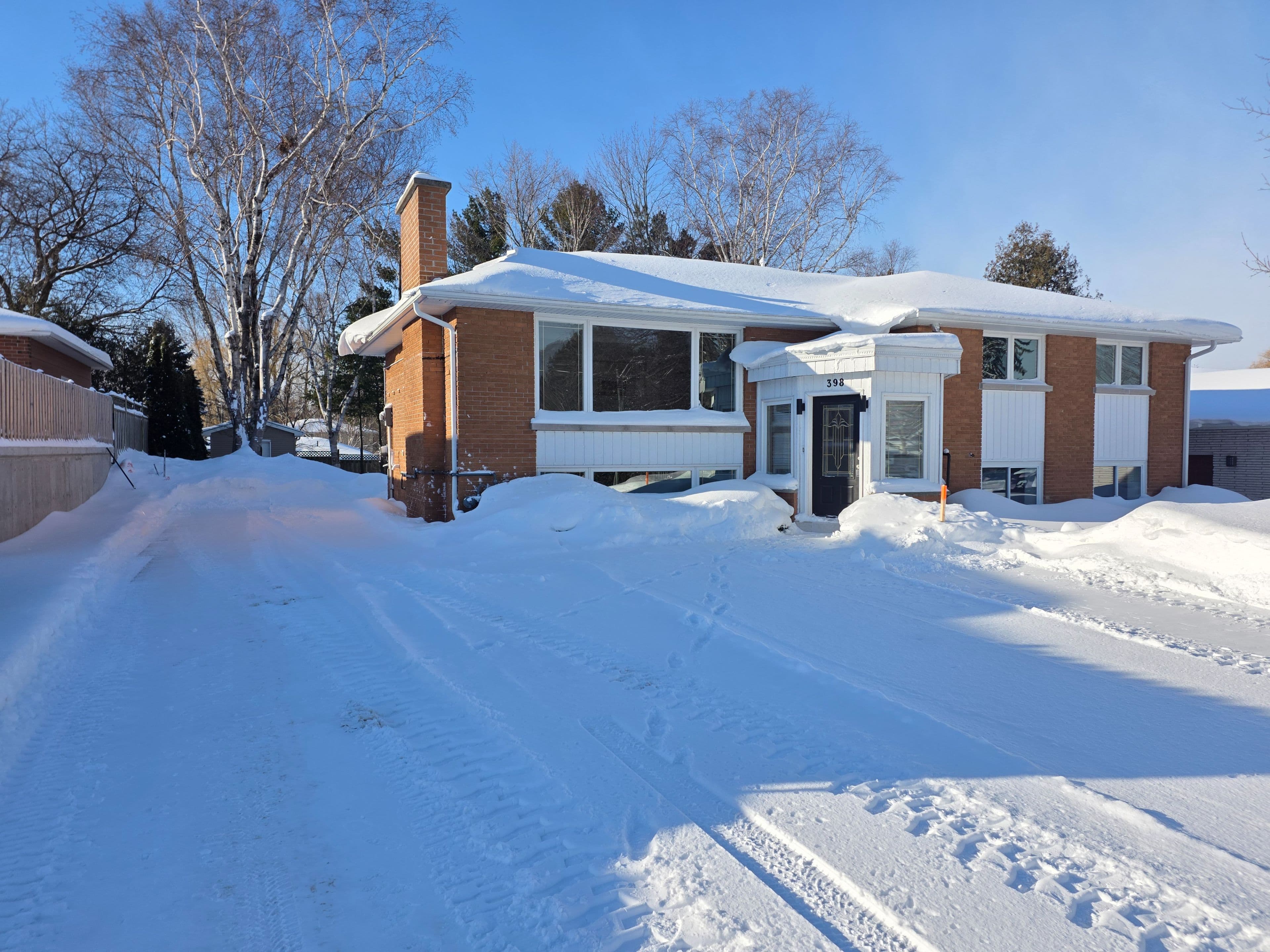 398 Kingsway Street E Unit 2, Kincardine, ON N2Z 1W3