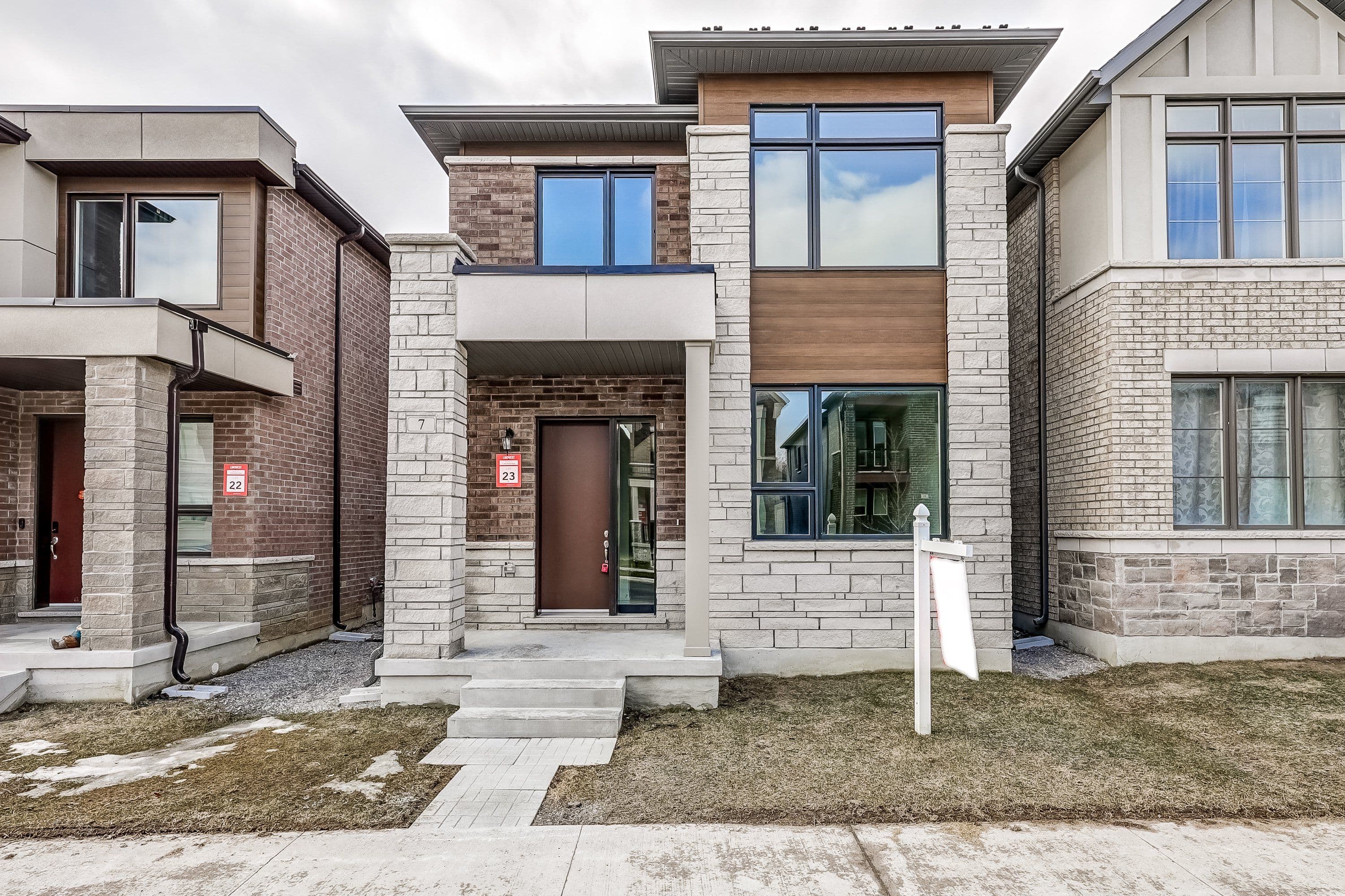 7 John Rolph Street, Markham, ON L6B 1R8