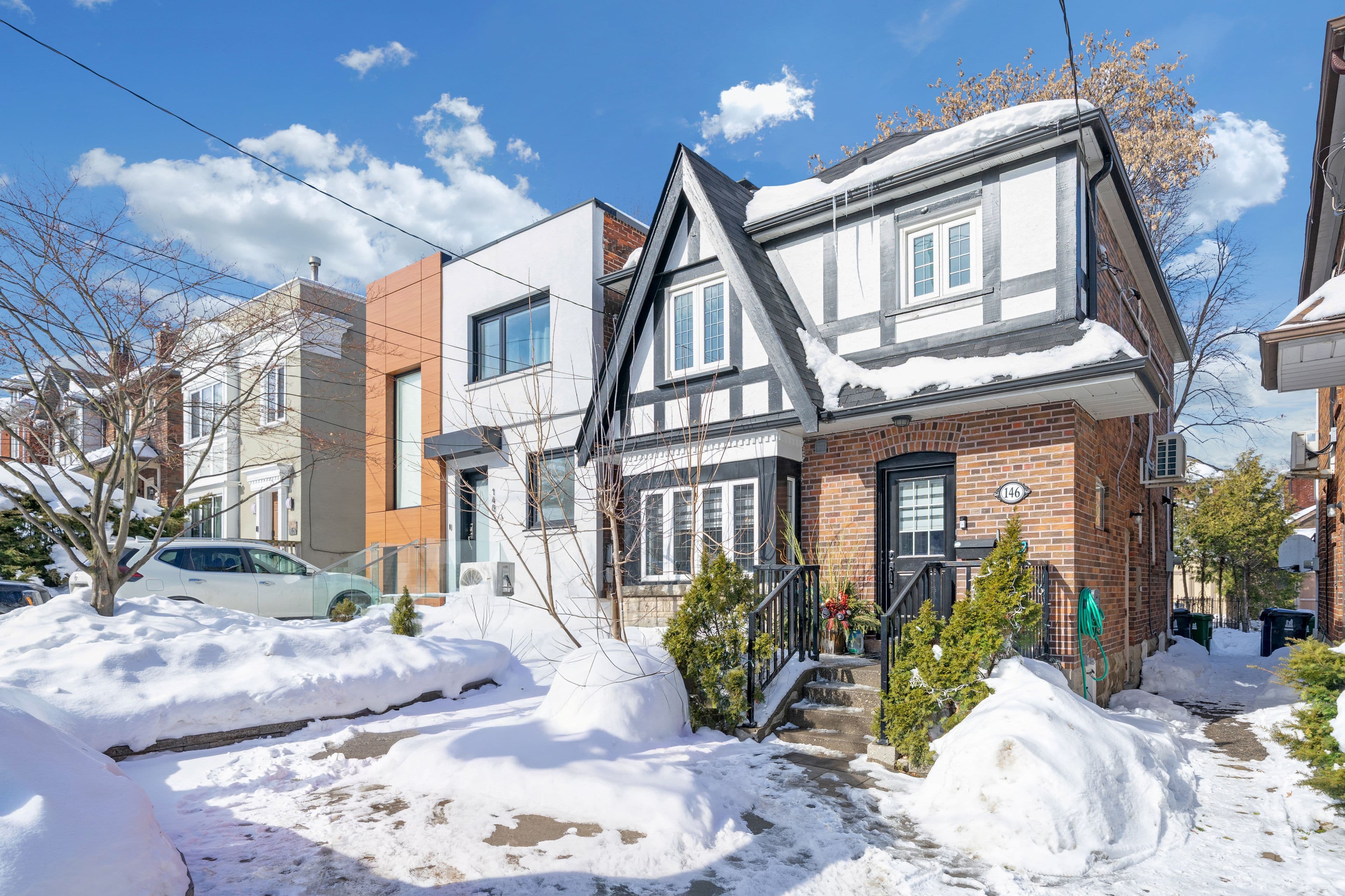 146 Cranbrooke Avenue Bsmnt, Toronto C04, ON M5M 1M5
