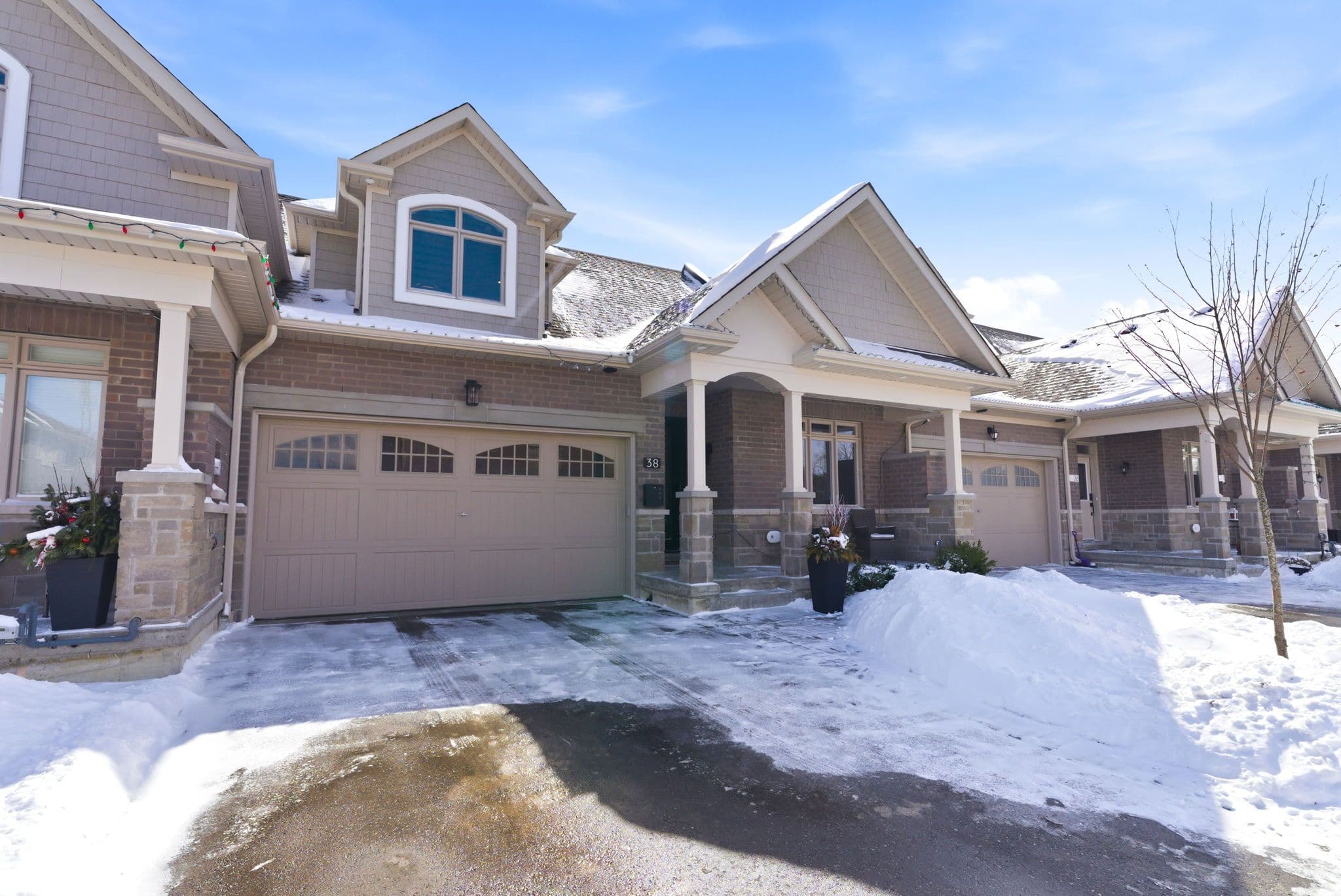 38 Hildred Cushing Way, Uxbridge, ON L9P 1X9