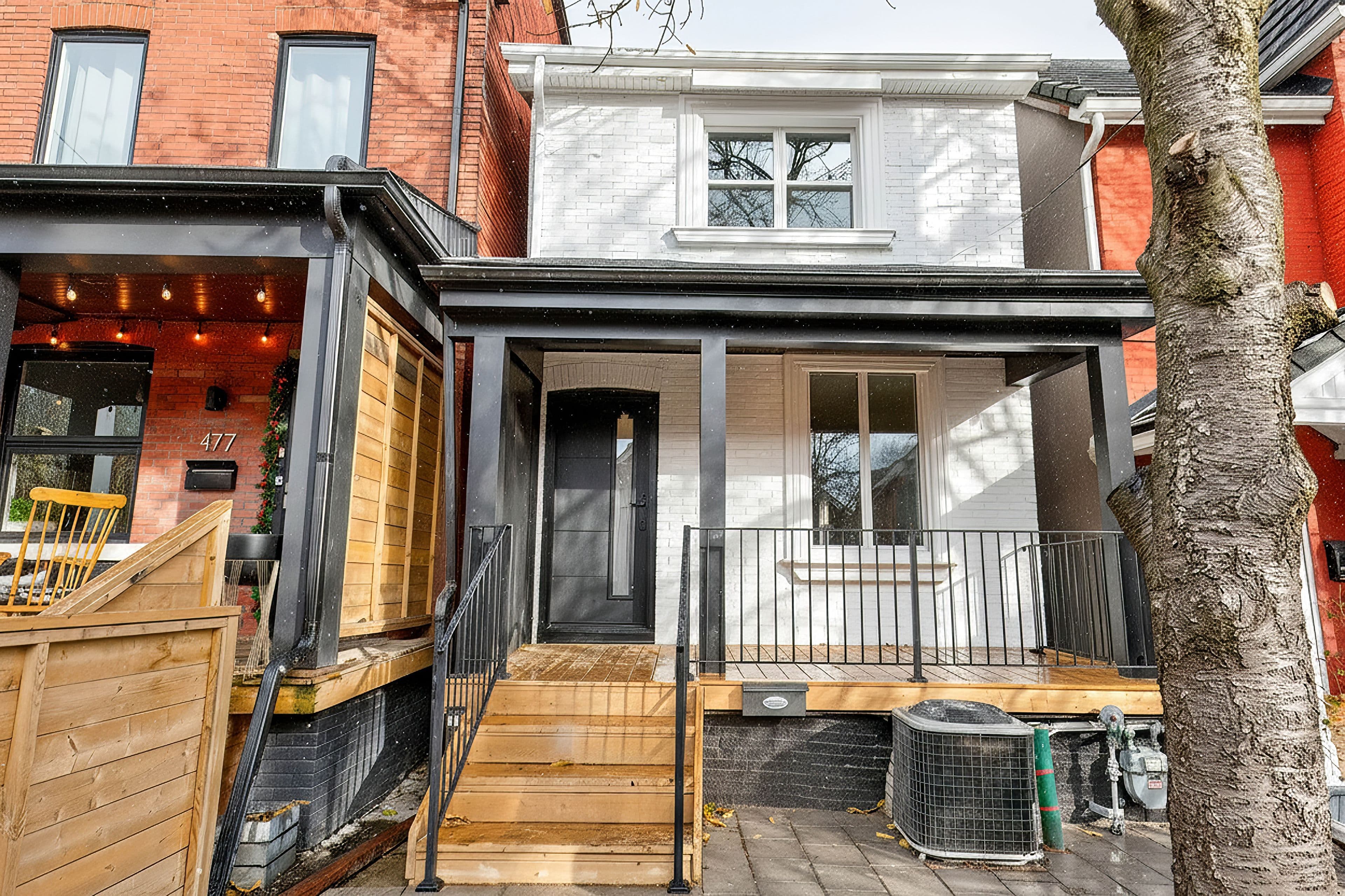 475 Delaware Avenue, Toronto W02, ON M6H 2V1