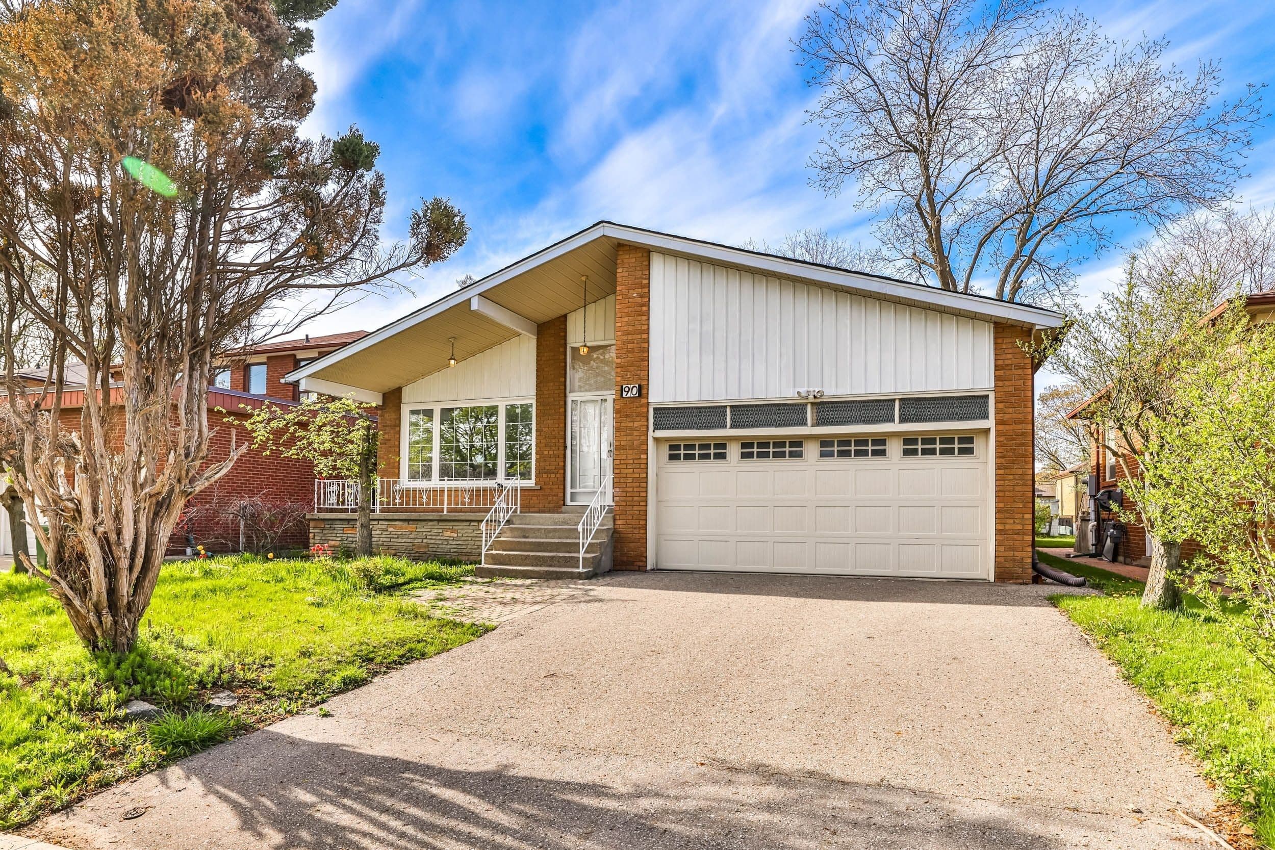 90 Charlton Boulevard, Toronto C07, ON M2M 1C1