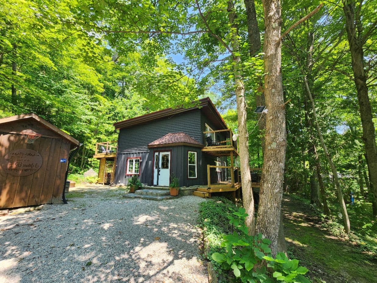 12 7th Avenue, South Bruce Peninsula, ON N0H 2T0