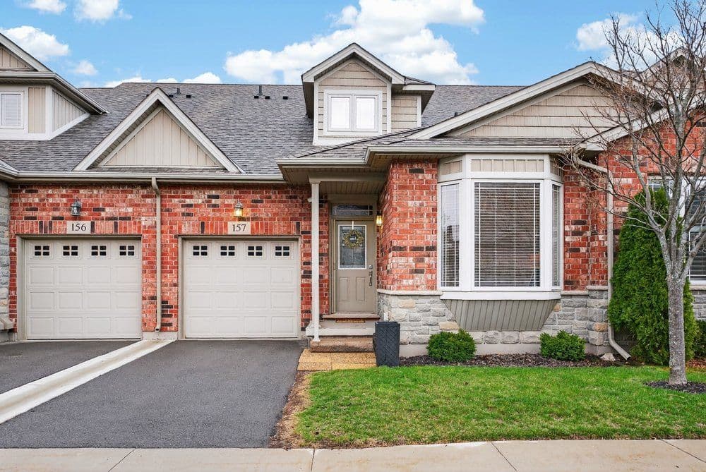 2120 Itabashi Way 157, Burlington, ON L7M 0V3