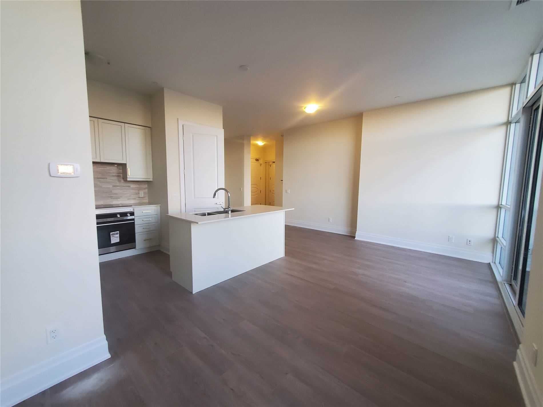 9085 Jane Street 102, Vaughan, ON L4K 0L8