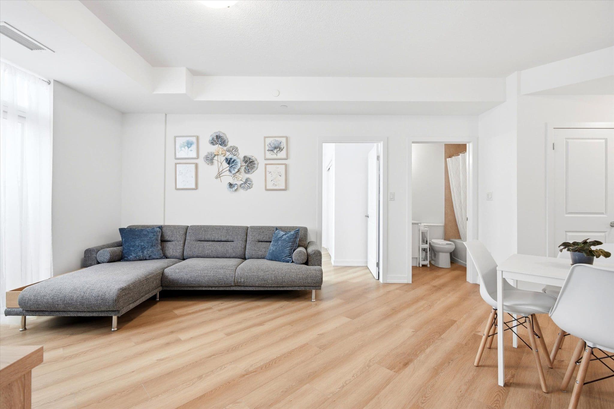 10 Mallard Trail 232, Hamilton, ON L8B 2A7