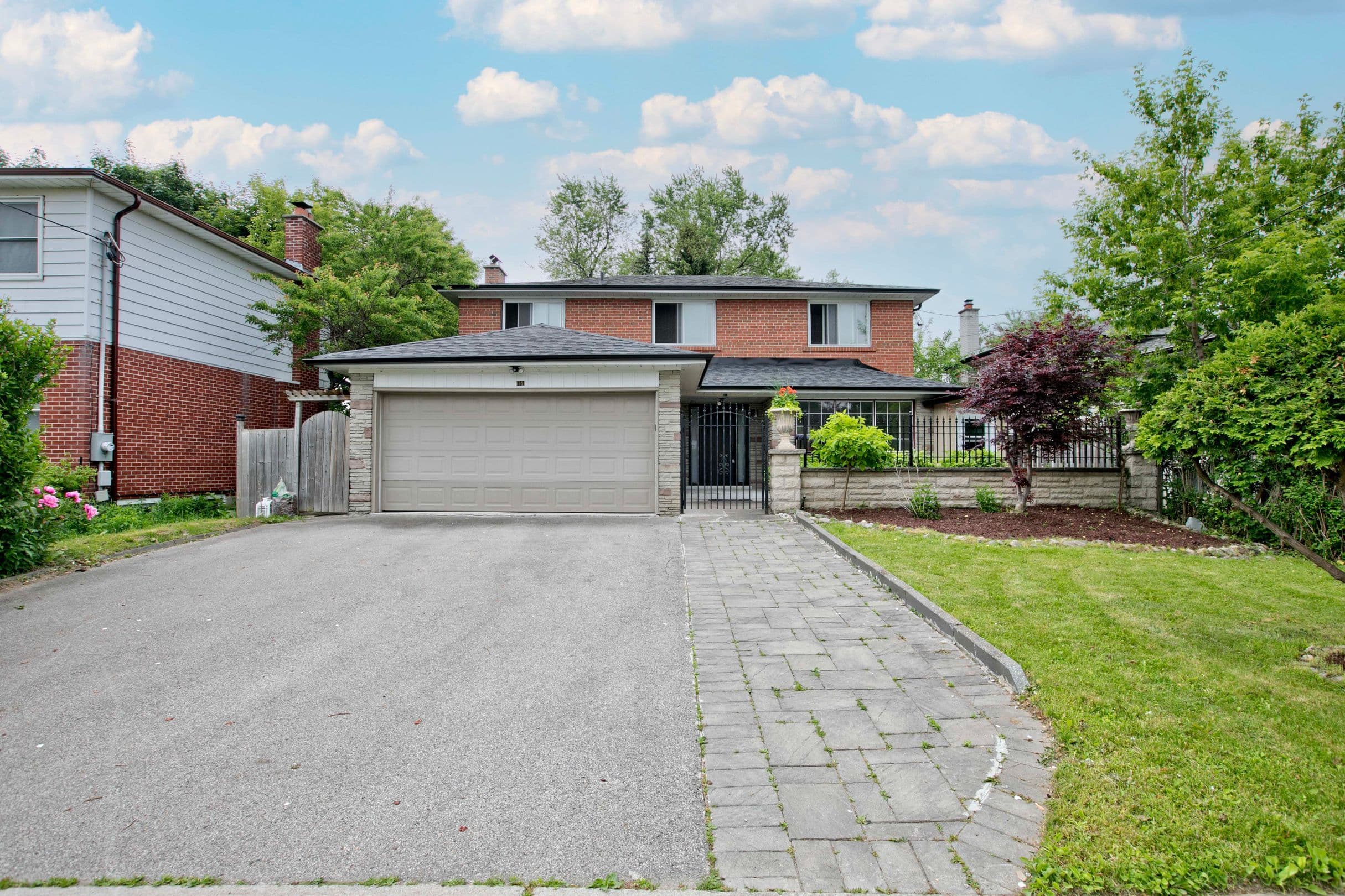 157 Pleasant View Drive, Toronto C15, ON M2J 3R3