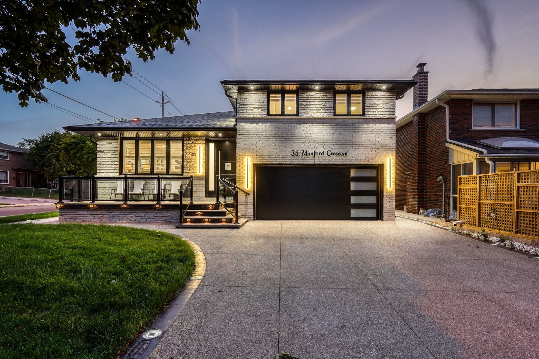 35 Munford Crescent, Toronto E03, ON M4B 1B9