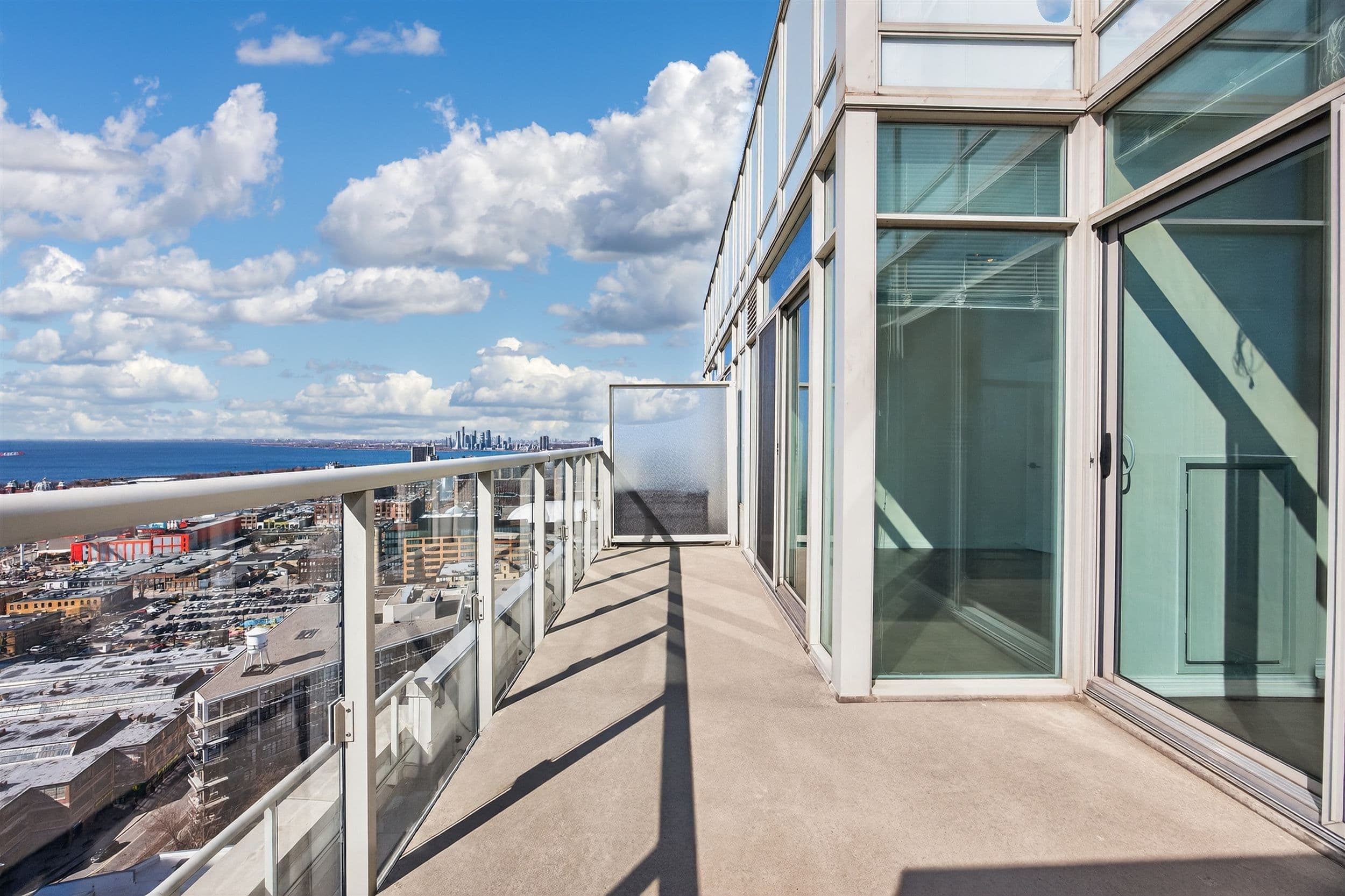 125 Western Battery Road 3009, Toronto C01, ON M6K 3R8