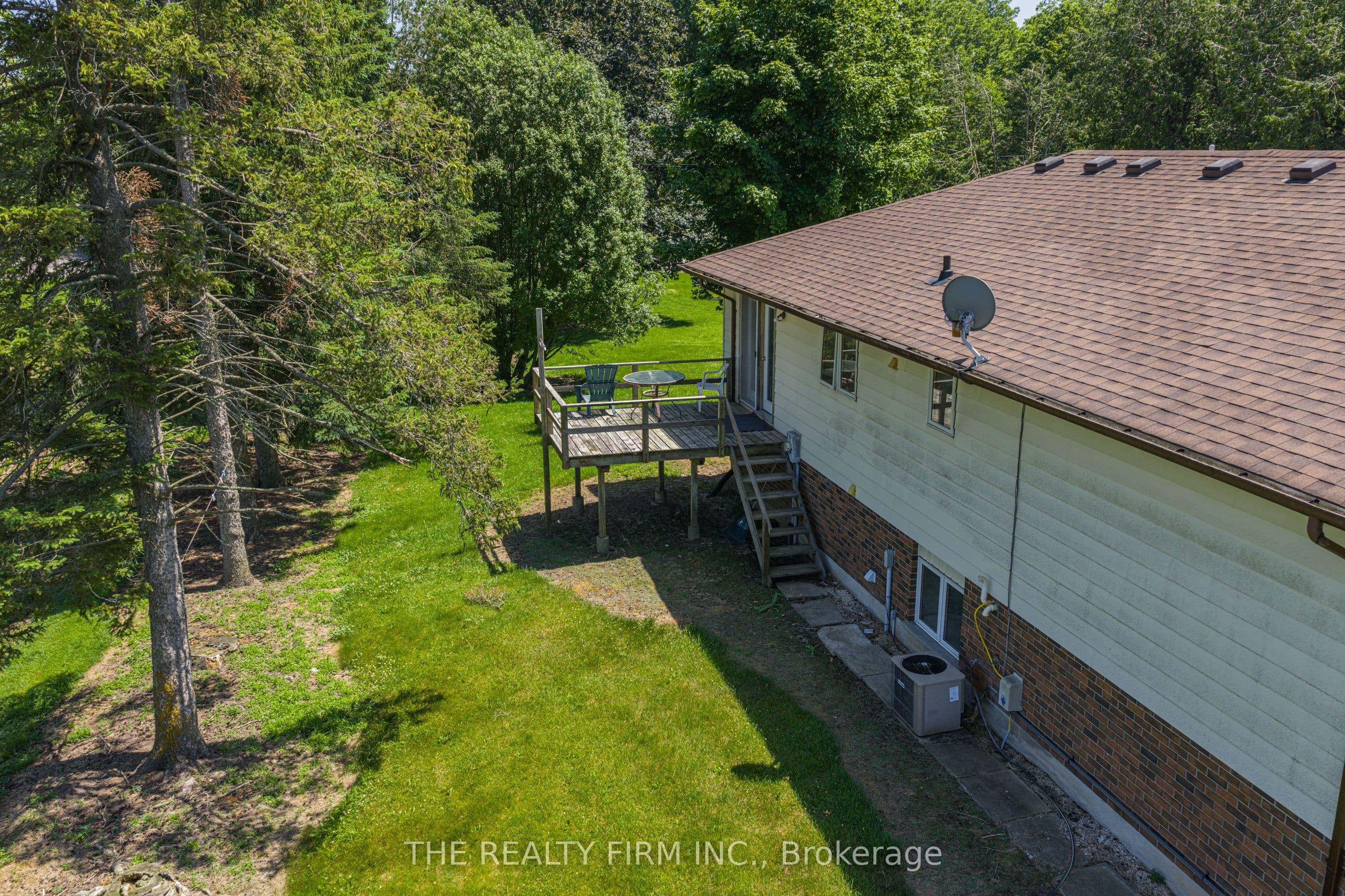 7934 Olde Drive, Strathroy-Caradoc, ON N0L 1W0