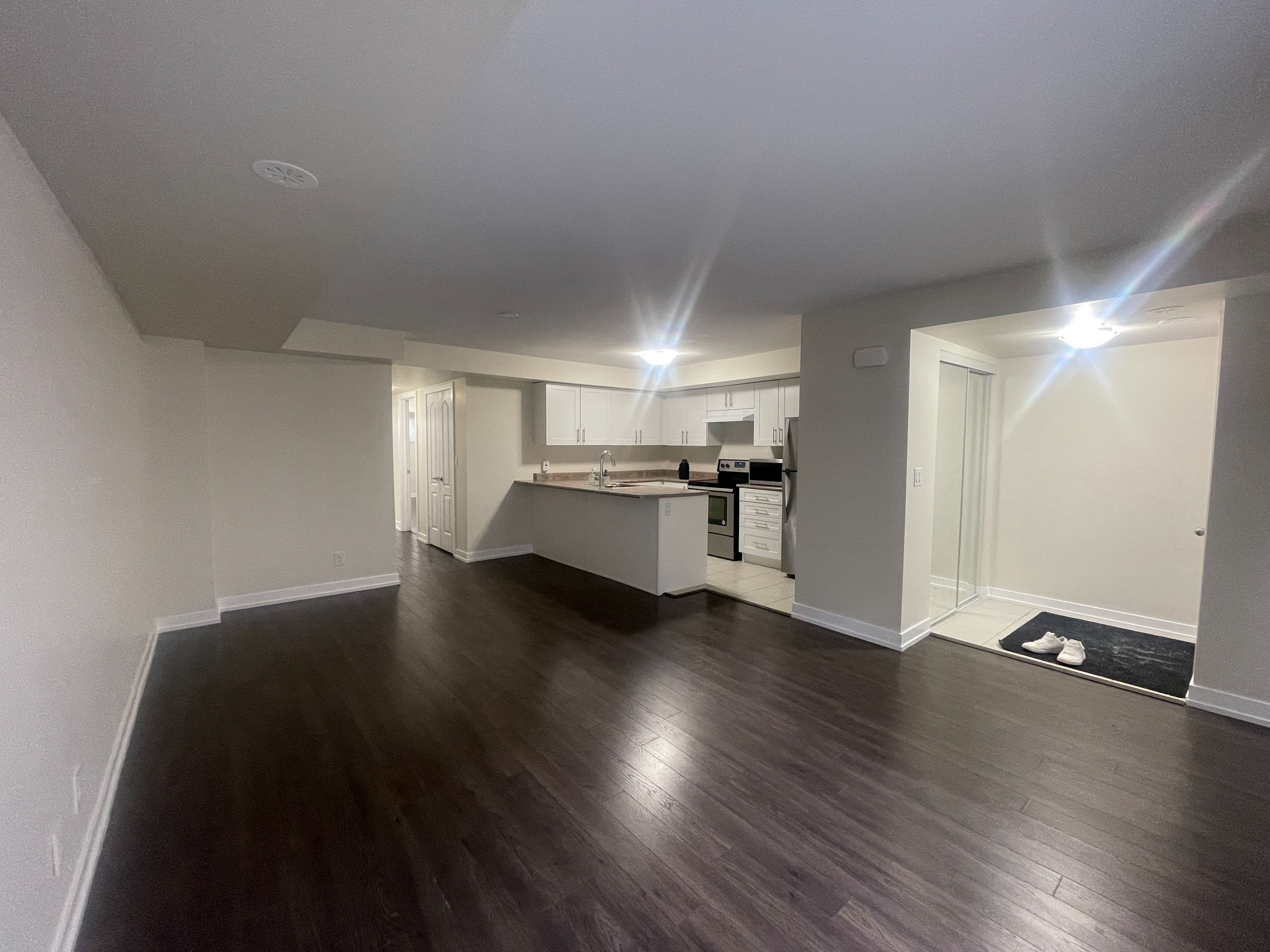 10 DUNSHEATH Way 217, Markham, ON L6B 1N3