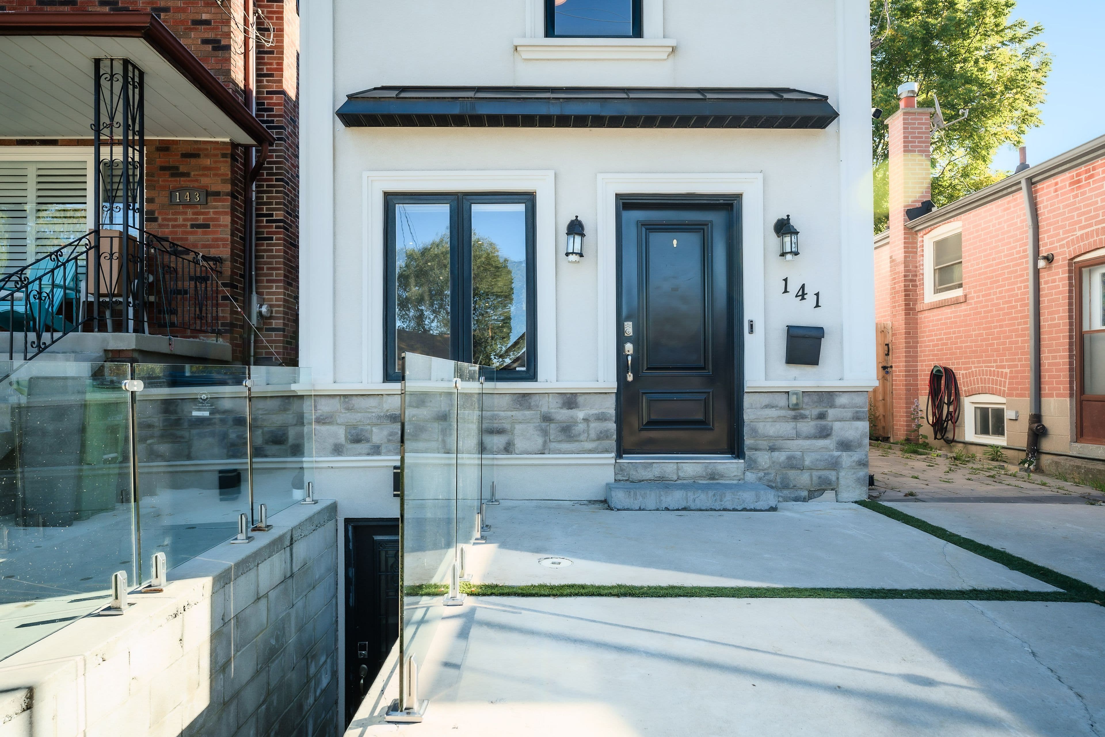 141 South Edgely Avenue LOWER, Toronto E06, ON M1N 3L3