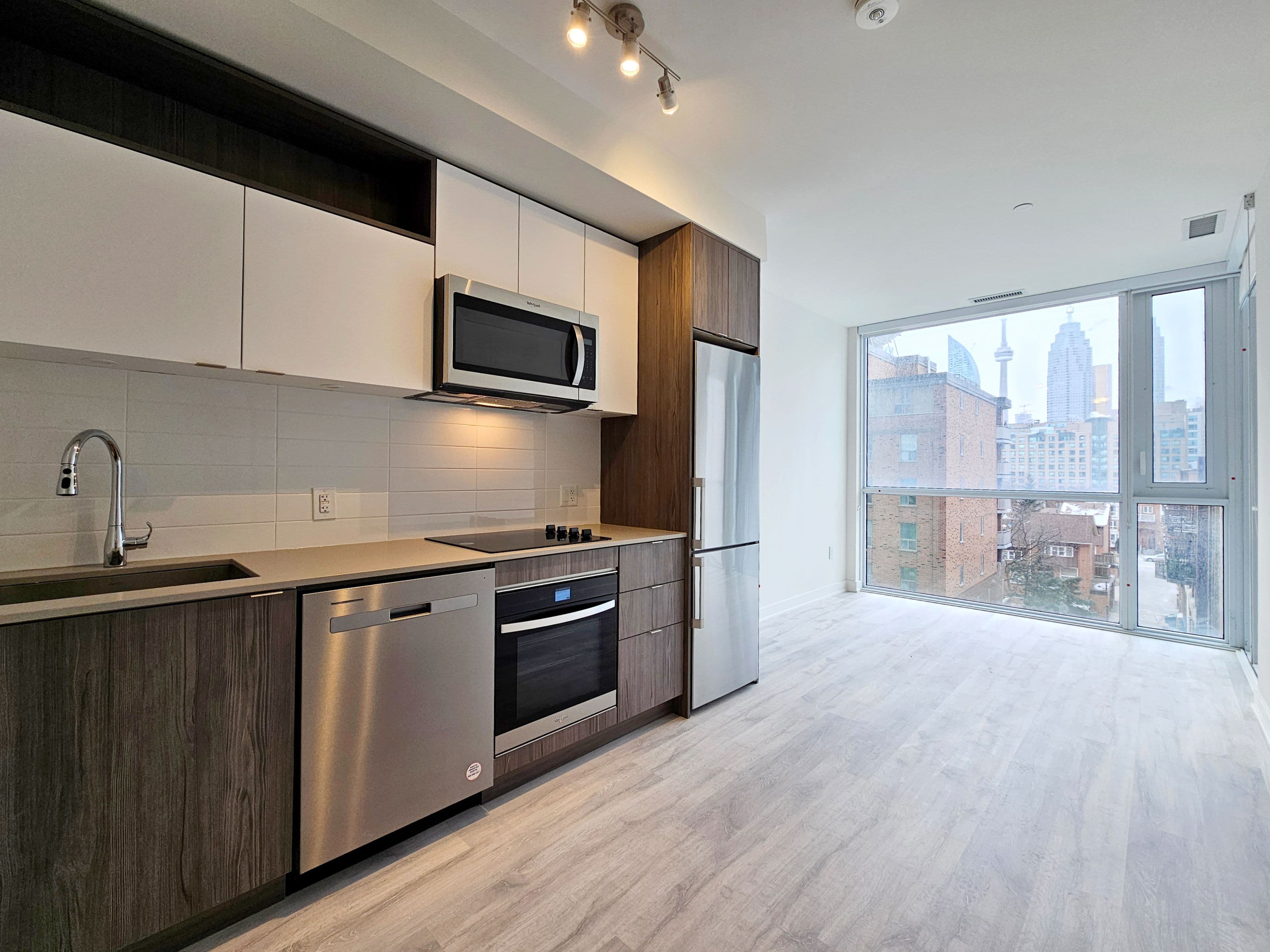 135 Lower Sherbourne Street #424, Toronto C08, ON M5A 1Y4