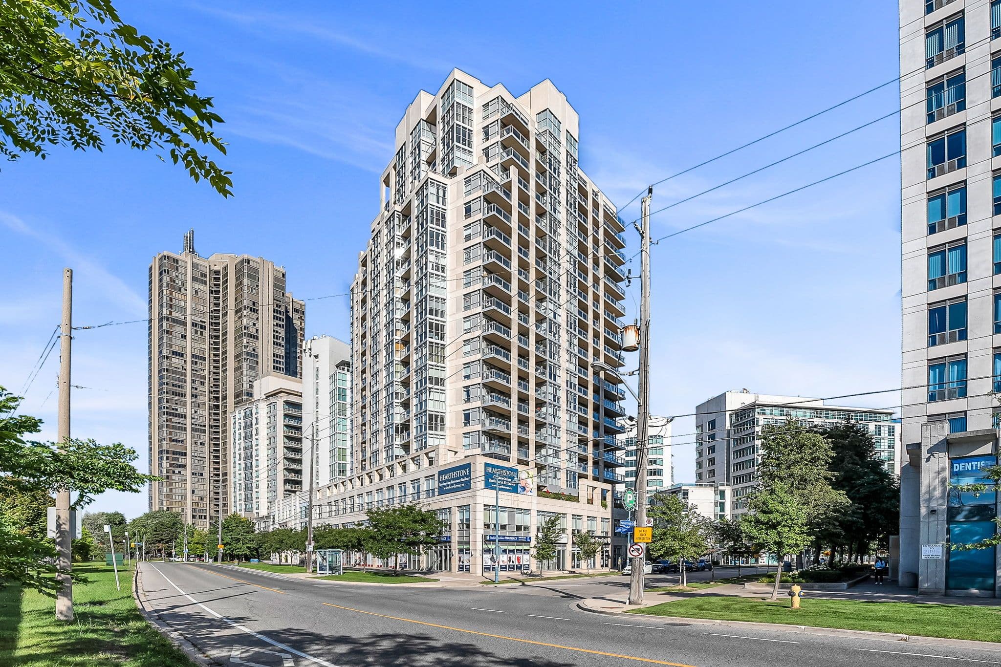 3 Marine Parade Drive 401, Toronto W06, ON M8V 3Z5