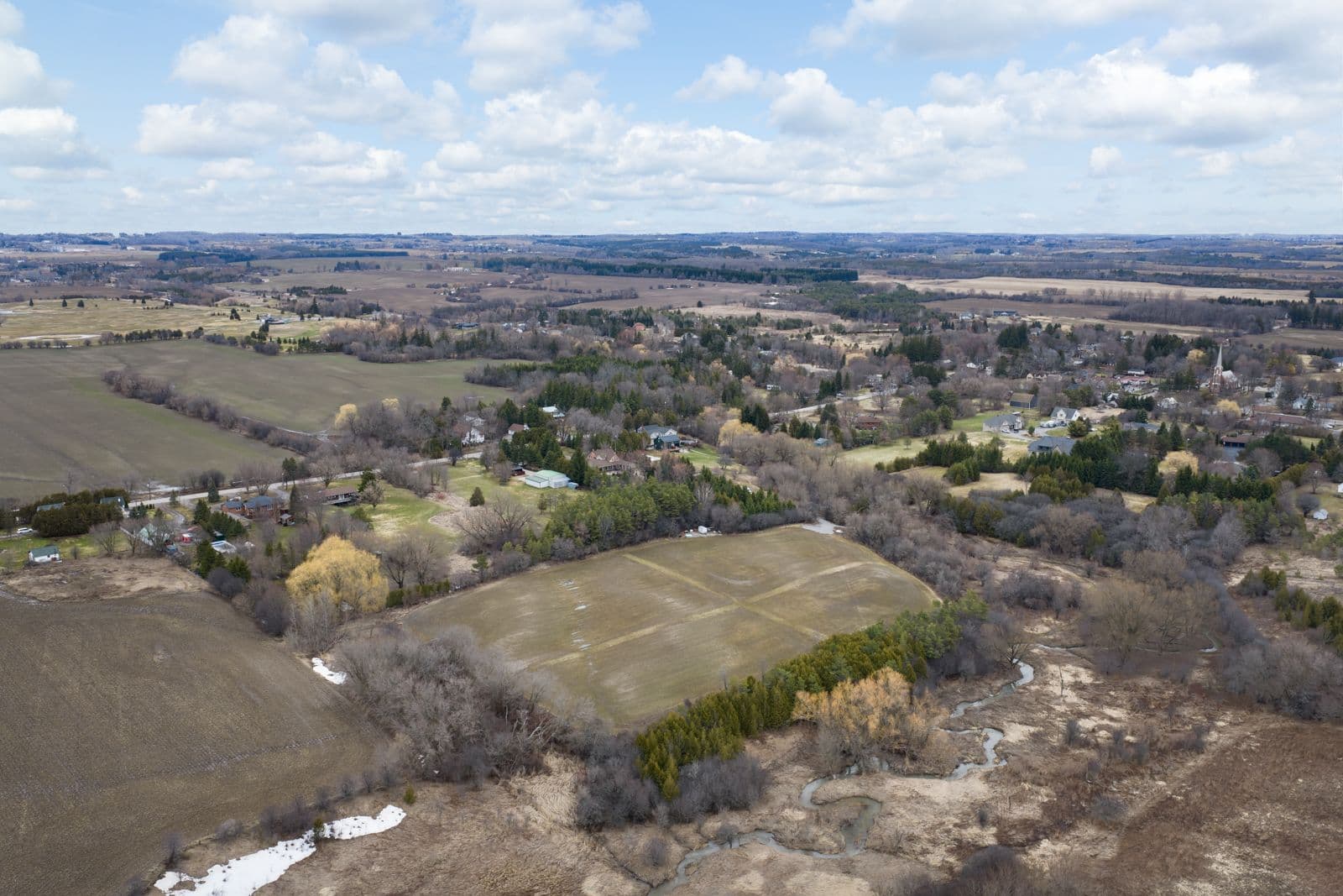 83 Columbus Road W, Oshawa, ON L1H 0G8