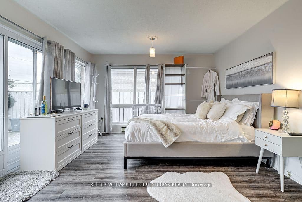 707 Annland Street B, Pickering, ON L1W 1A9