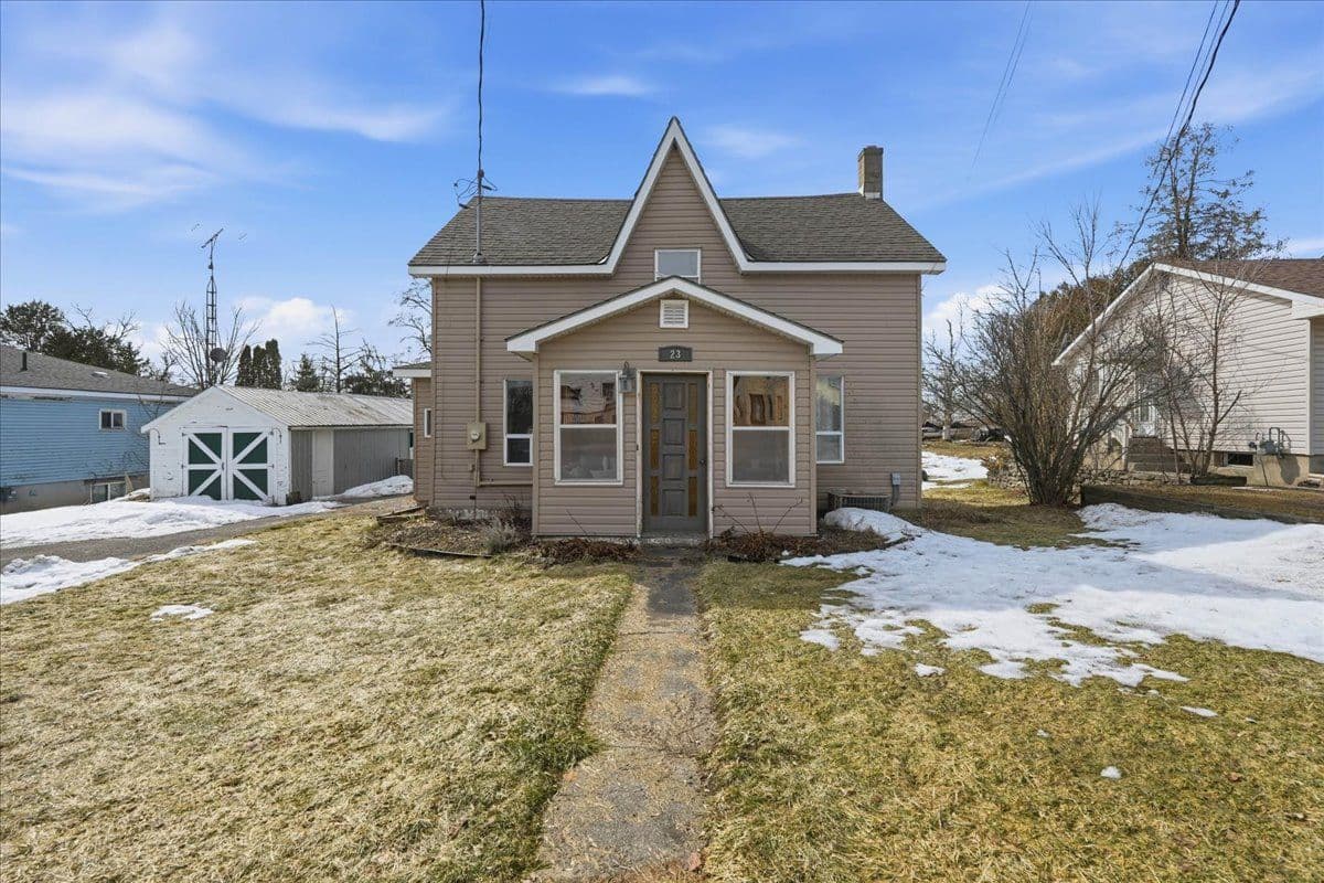 23 Hayes Street, Marmora and Lake, ON K0K 2M0