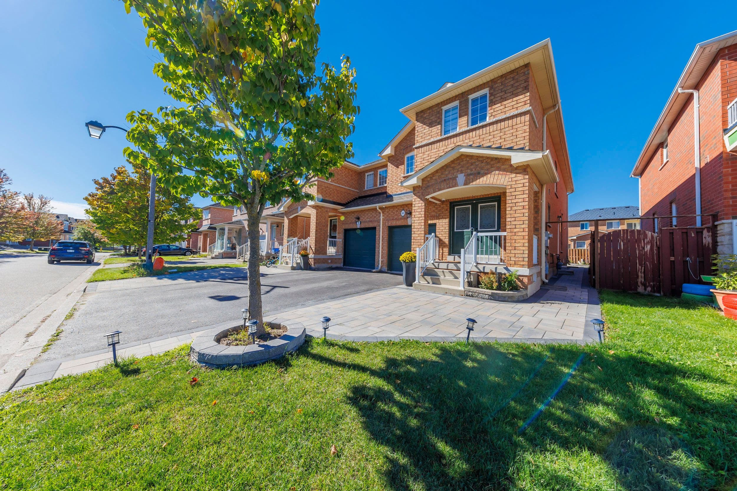 48 Briarcrest Drive, Markham, ON L6C 3E7