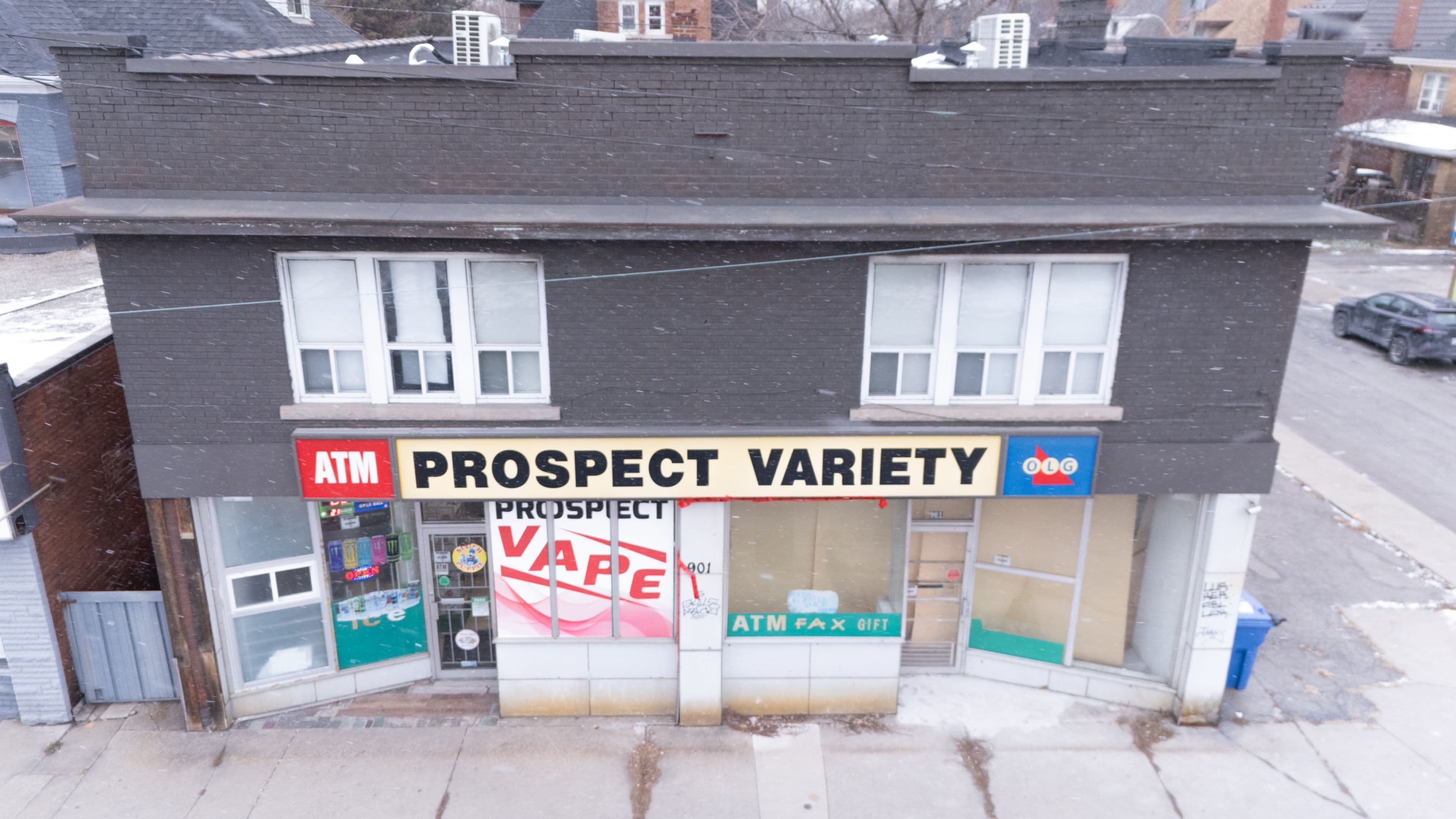 899 Main Street E, Hamilton, ON L8M 1M4