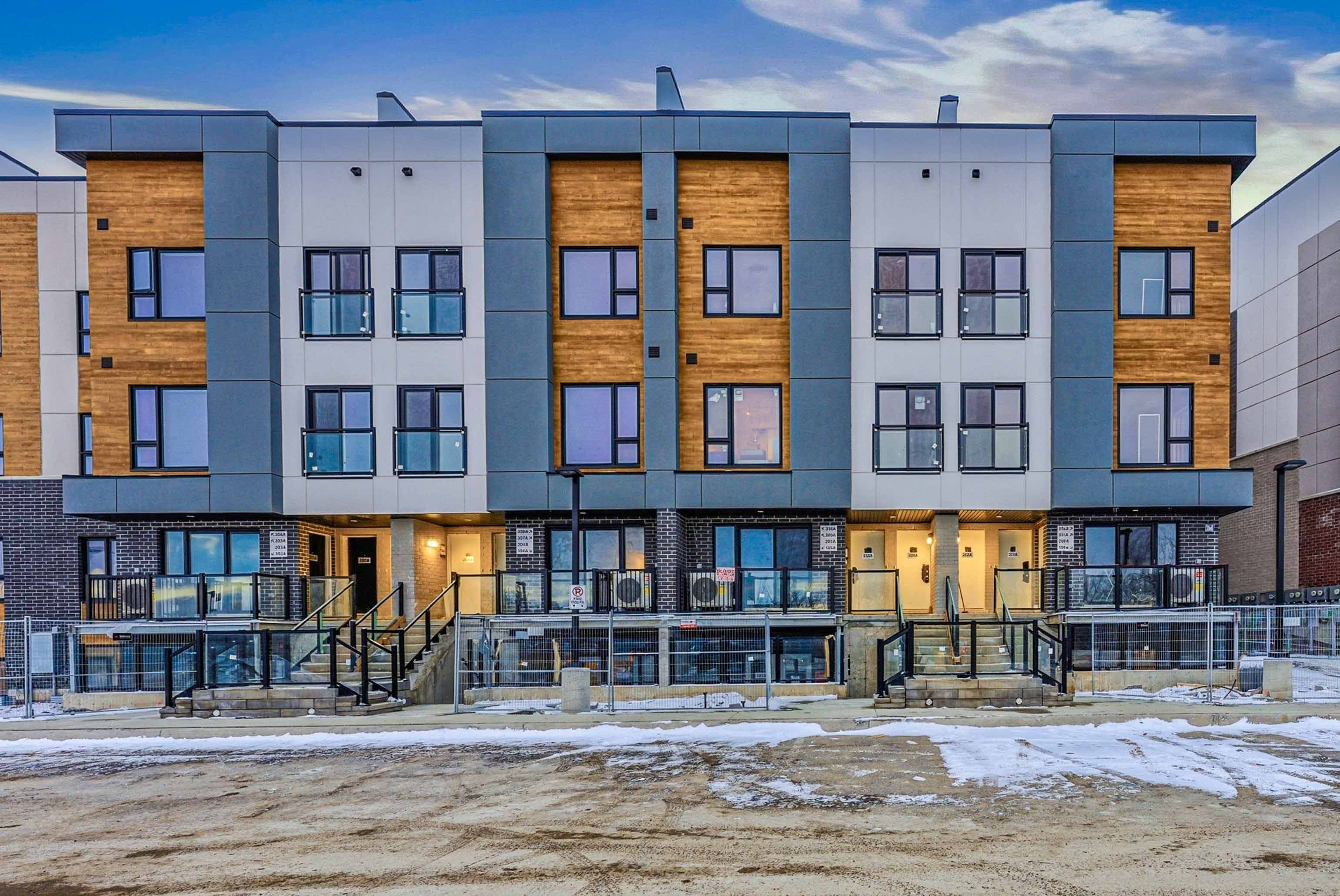 16 Melbourne Avenue 309A, St. Catharines, ON L2P 0G5