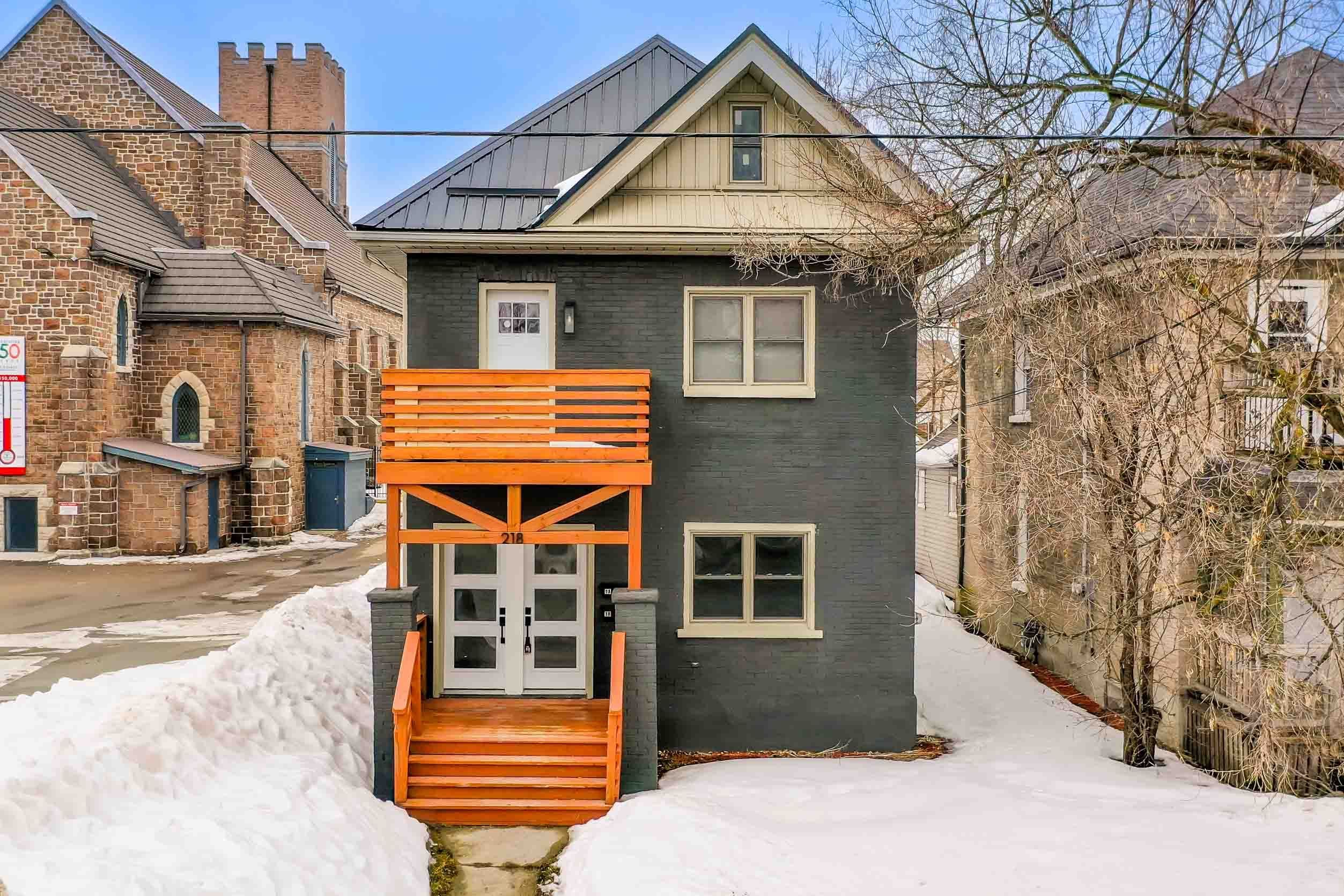 218 Park Street N, Peterborough, ON K9J 3P8