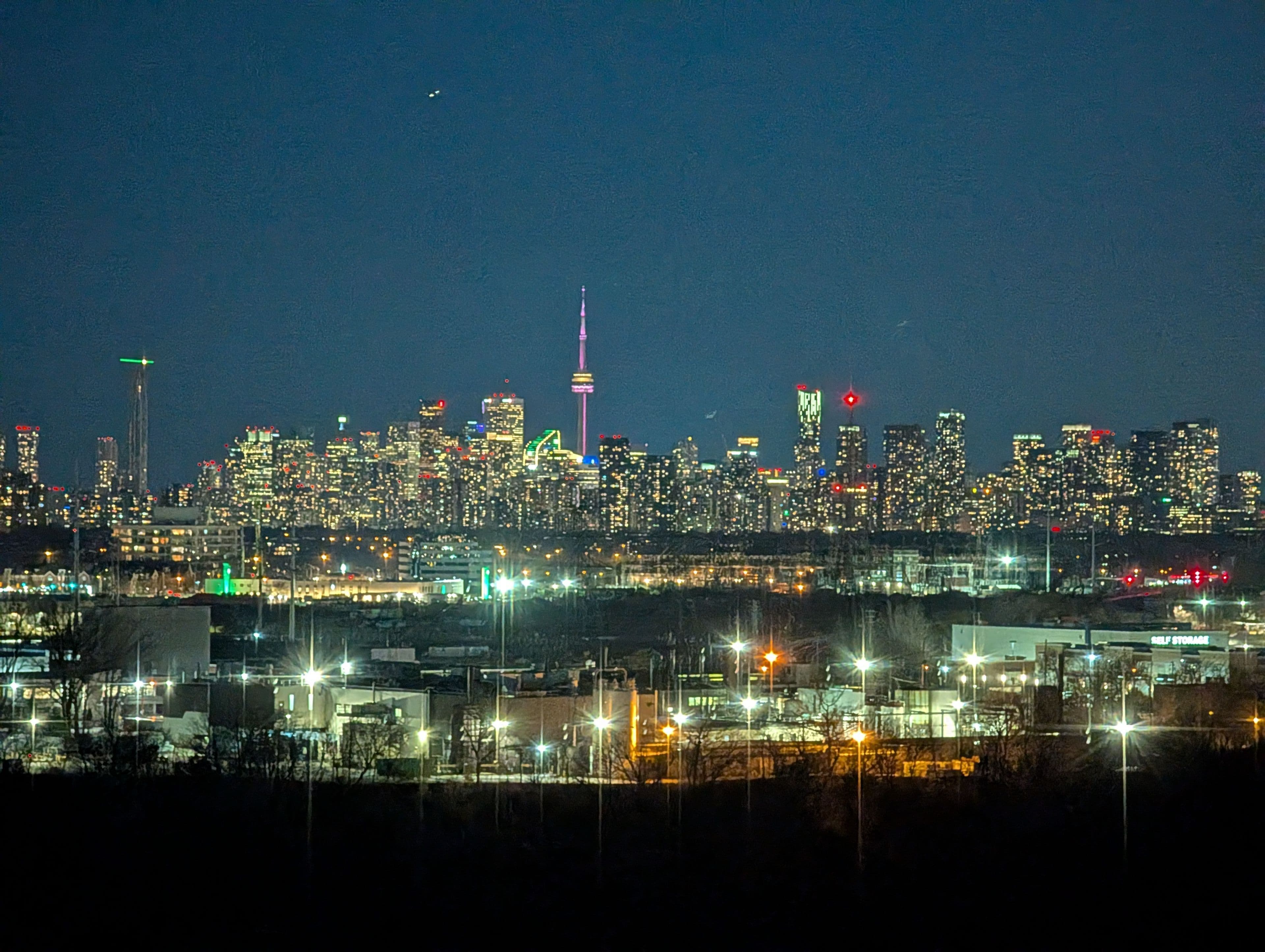 5 Quarrington Lane 1202, Toronto C13, ON M3C 0S4