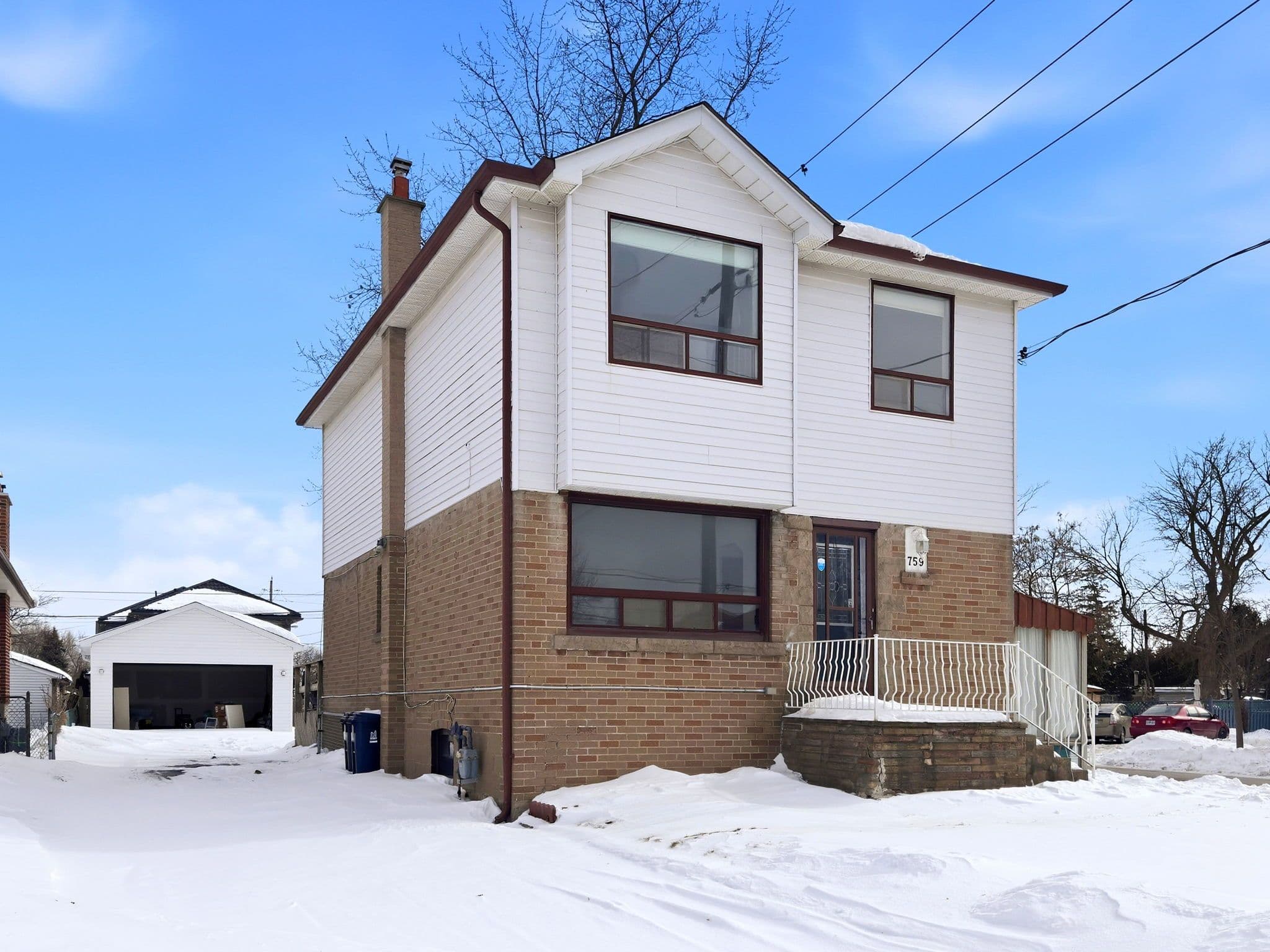 759 Midland Avenue, Toronto E04, ON M1K 4E5