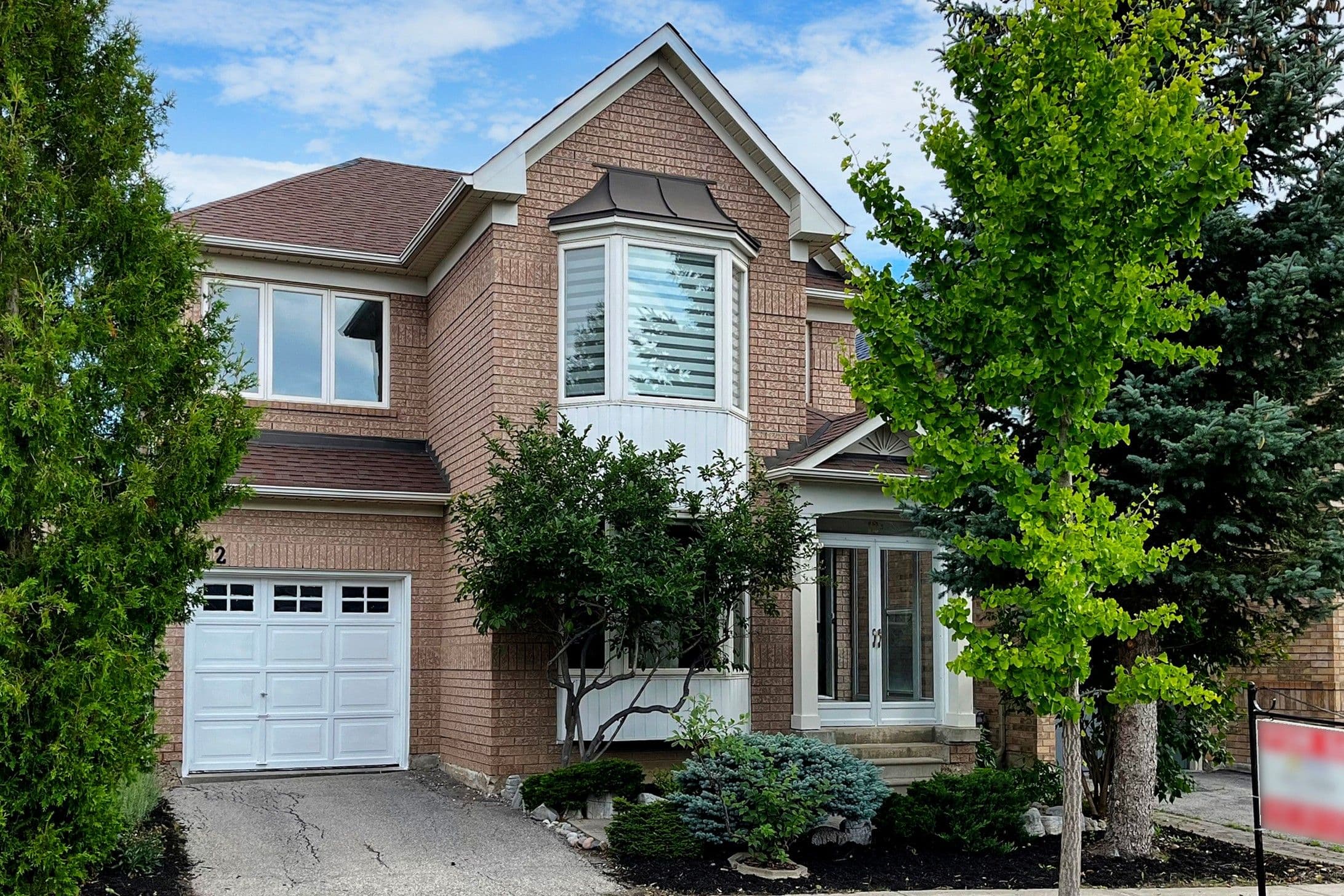 12 Castlemore Avenue, Markham, ON L6C 2B3