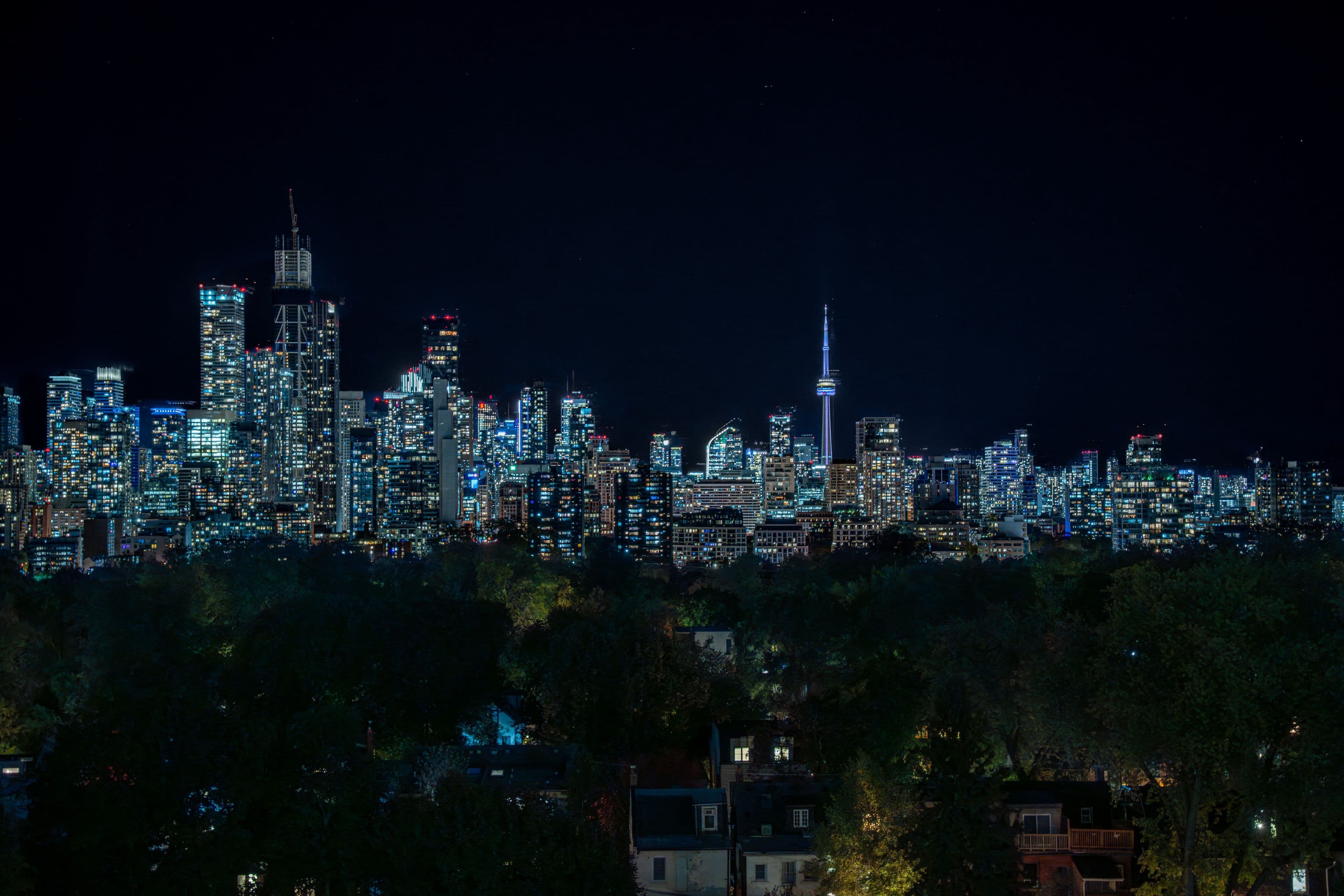 63 St Clair Avenue W Suite 1002, Toronto C02, ON M4V 2Y9