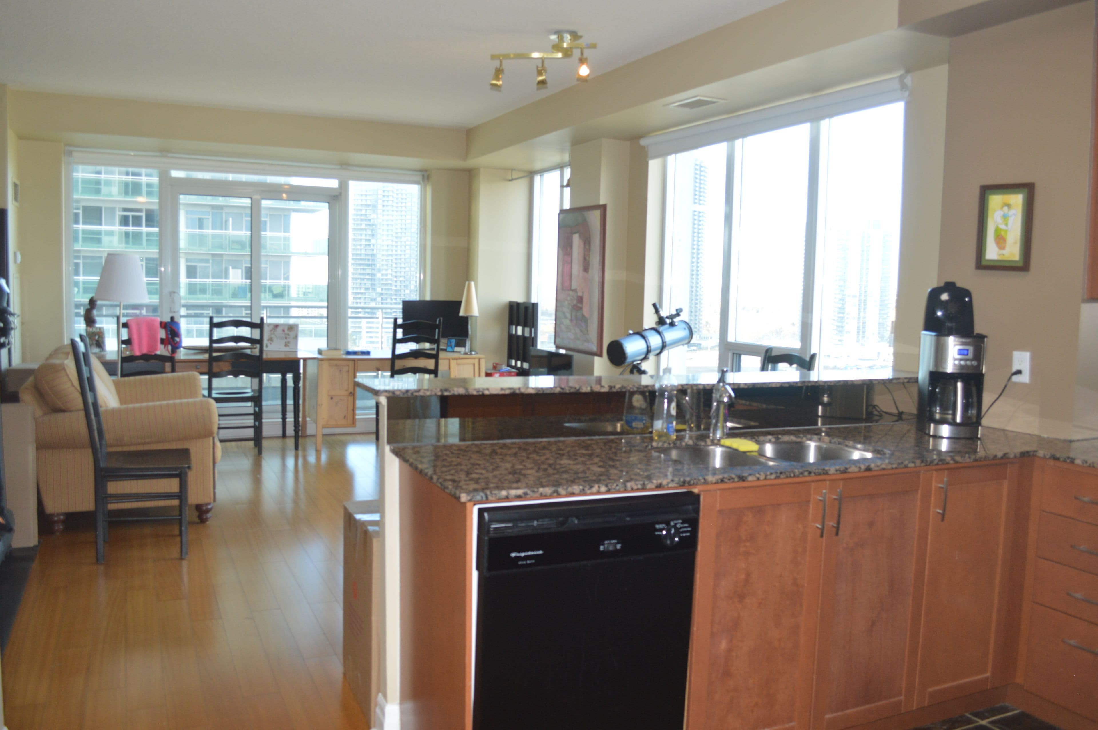 2121 Lake Shore Boulevard W 1802, Toronto W06, ON M8V 4E9