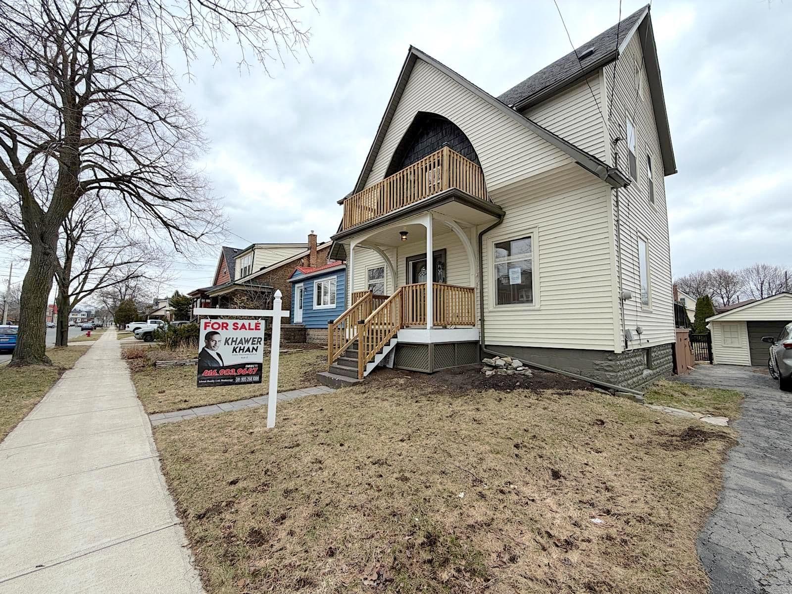 405 Upper Wentworth Street, Hamilton, ON L9A 4T4
