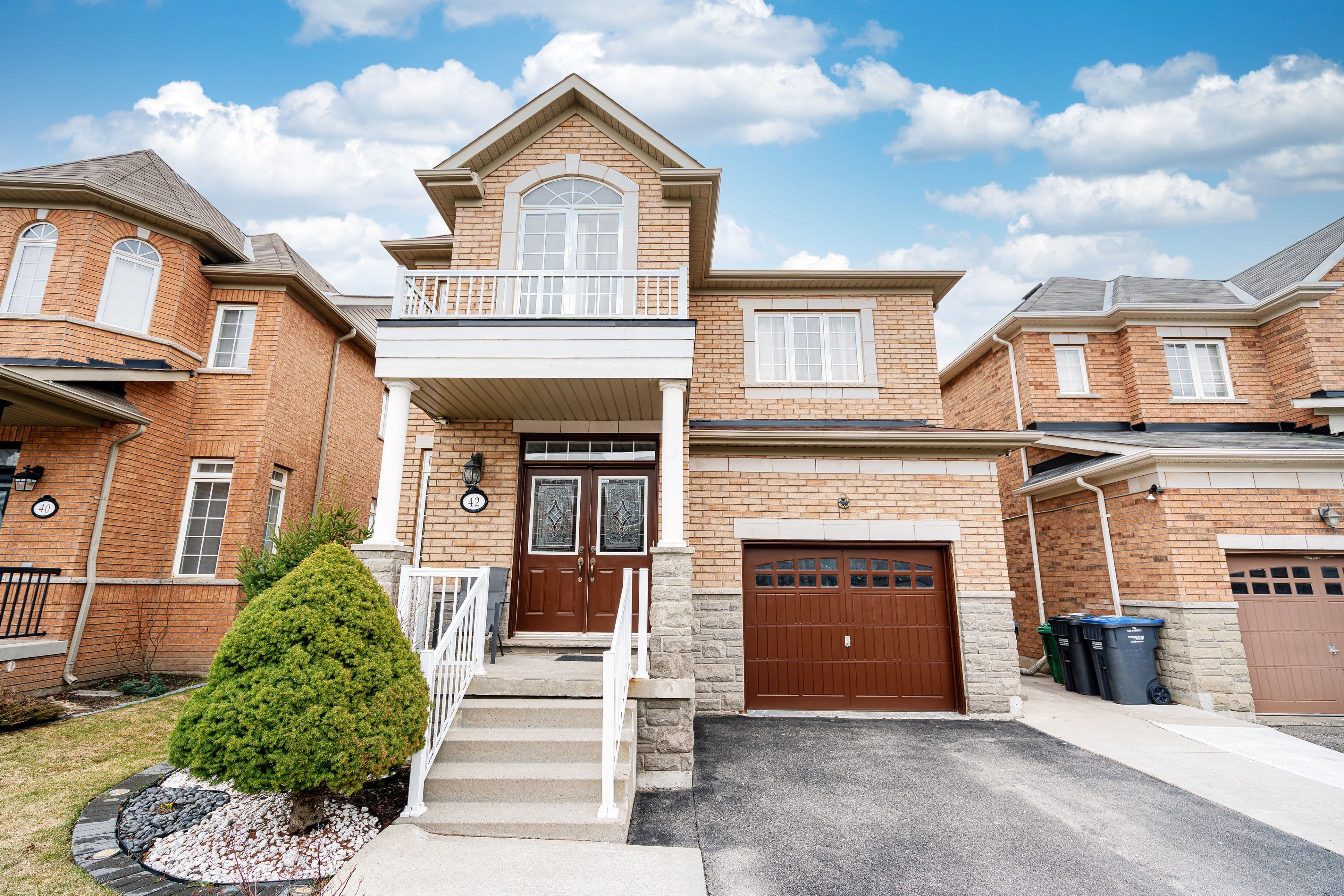42 Chalkfarm Crescent N, Brampton, ON L7A 3W1