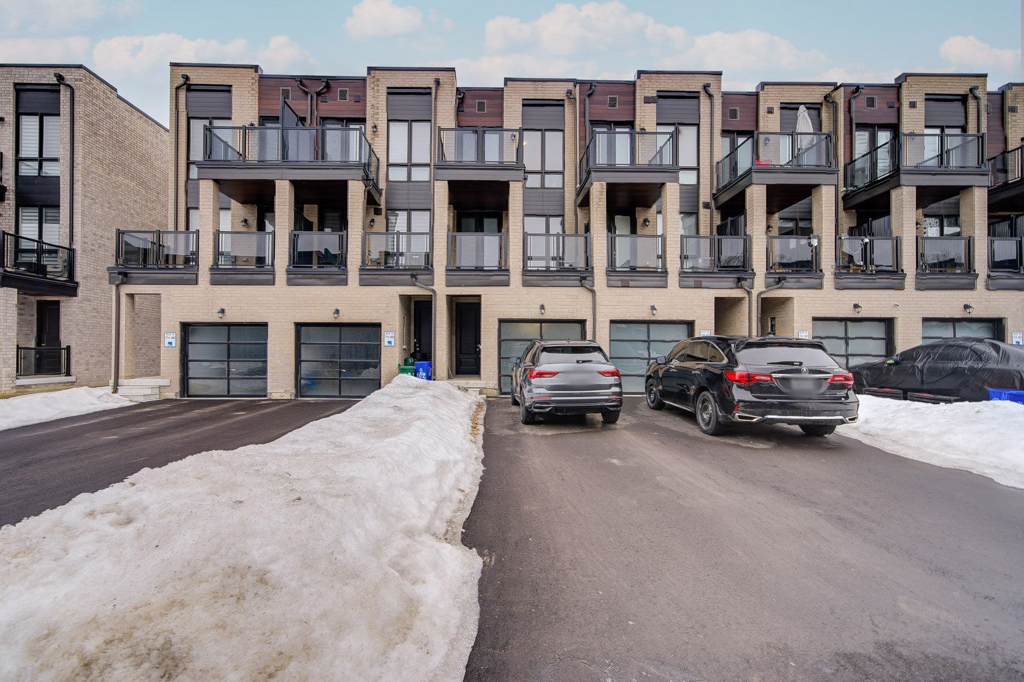 100 Stauffer Crescent, Markham, ON L6B 1R1