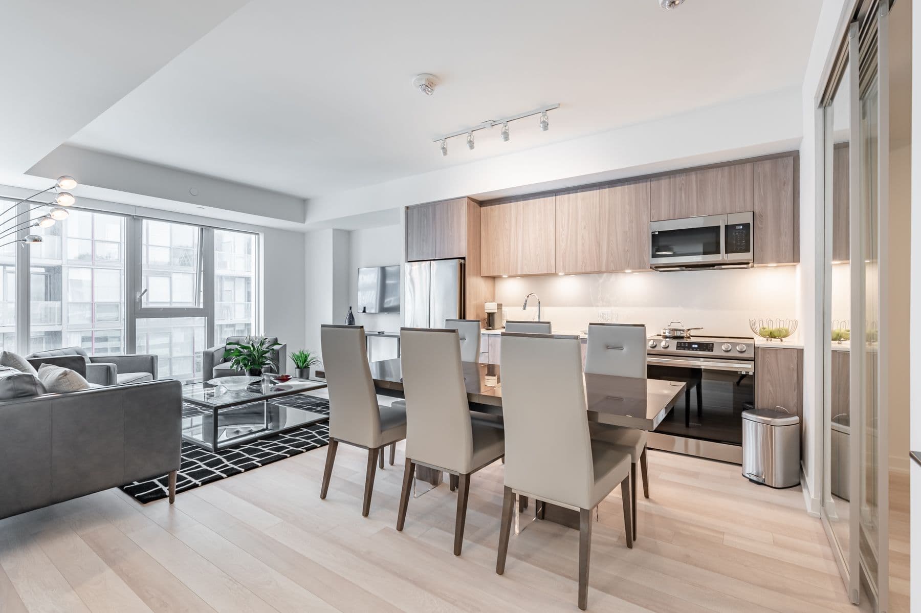 357 King Street W 3109, Toronto C01, ON M5V 0S7