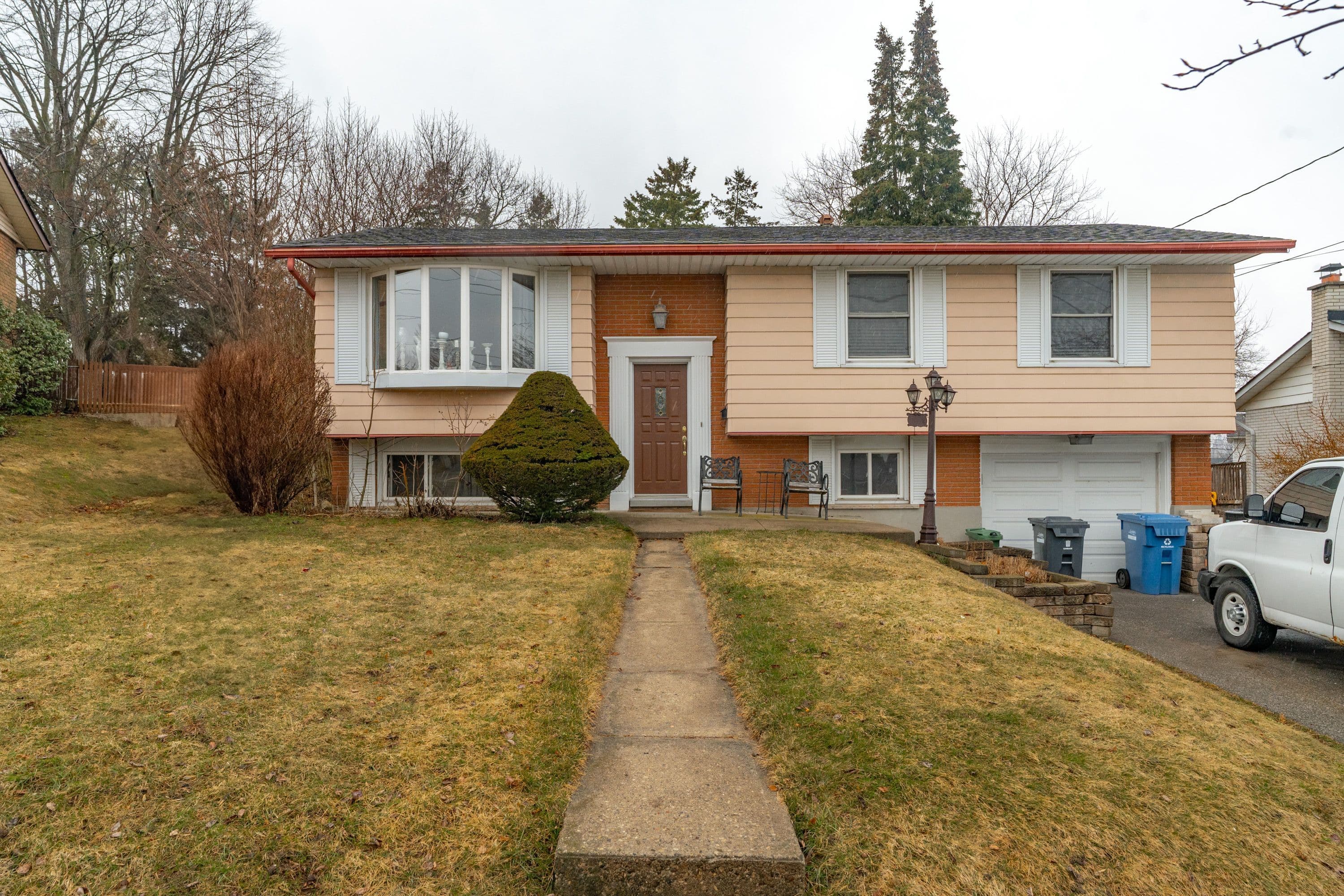 90 Western Avenue, Guelph, ON N1H 6A8