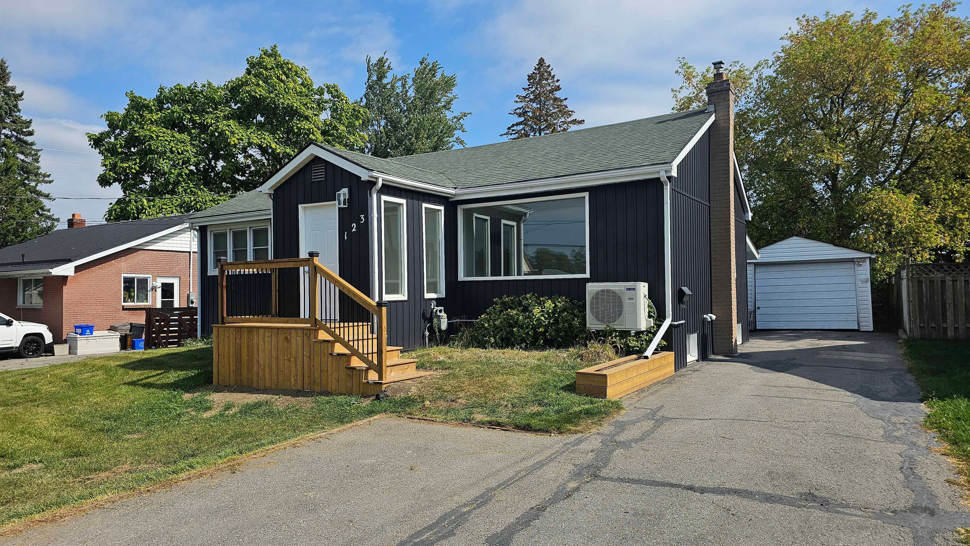 123 LEMOINE Street, Belleville, ON K8P 4G8